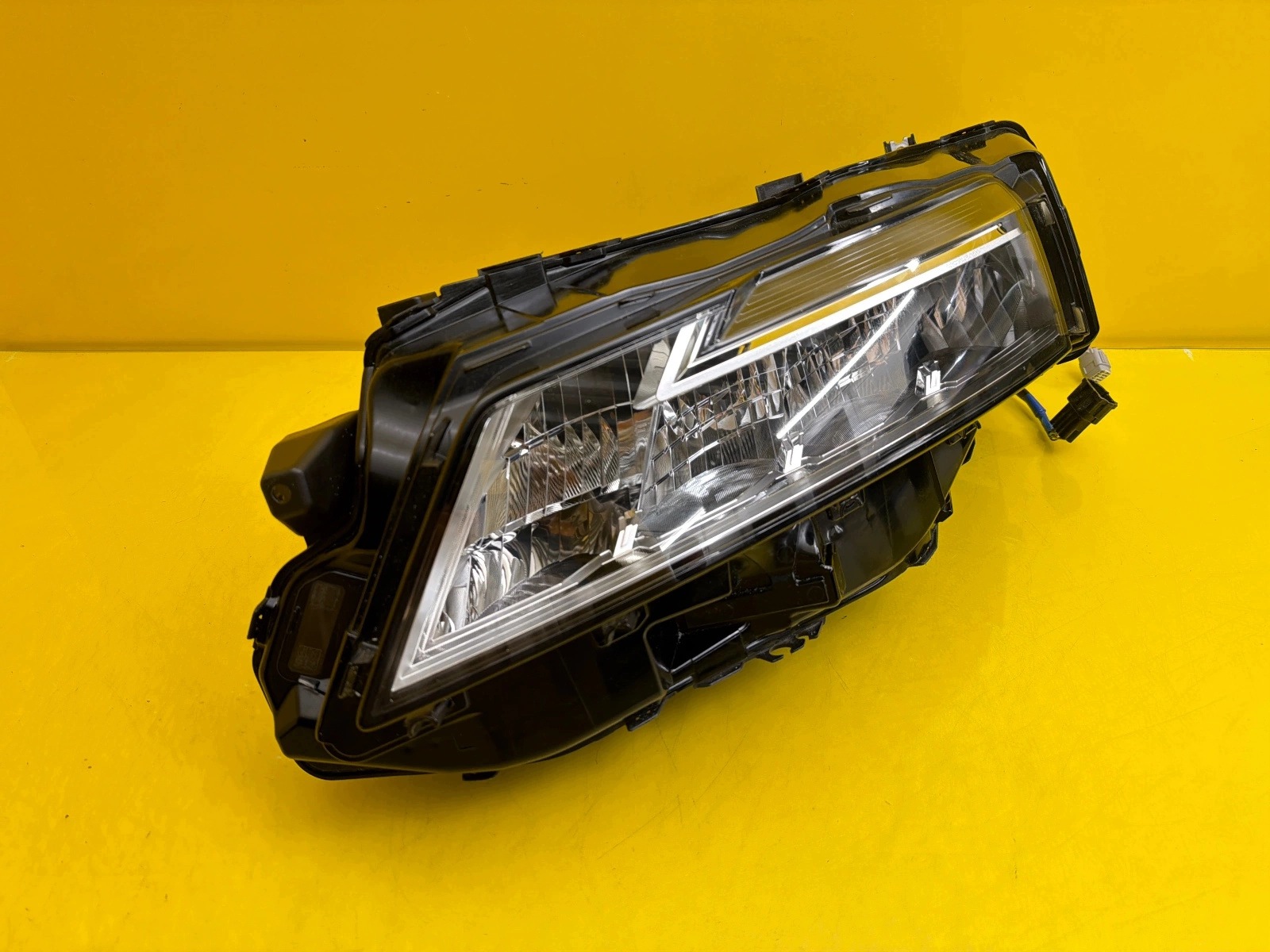 light left Nissan X-Trail T33 Rogue 2021- Led