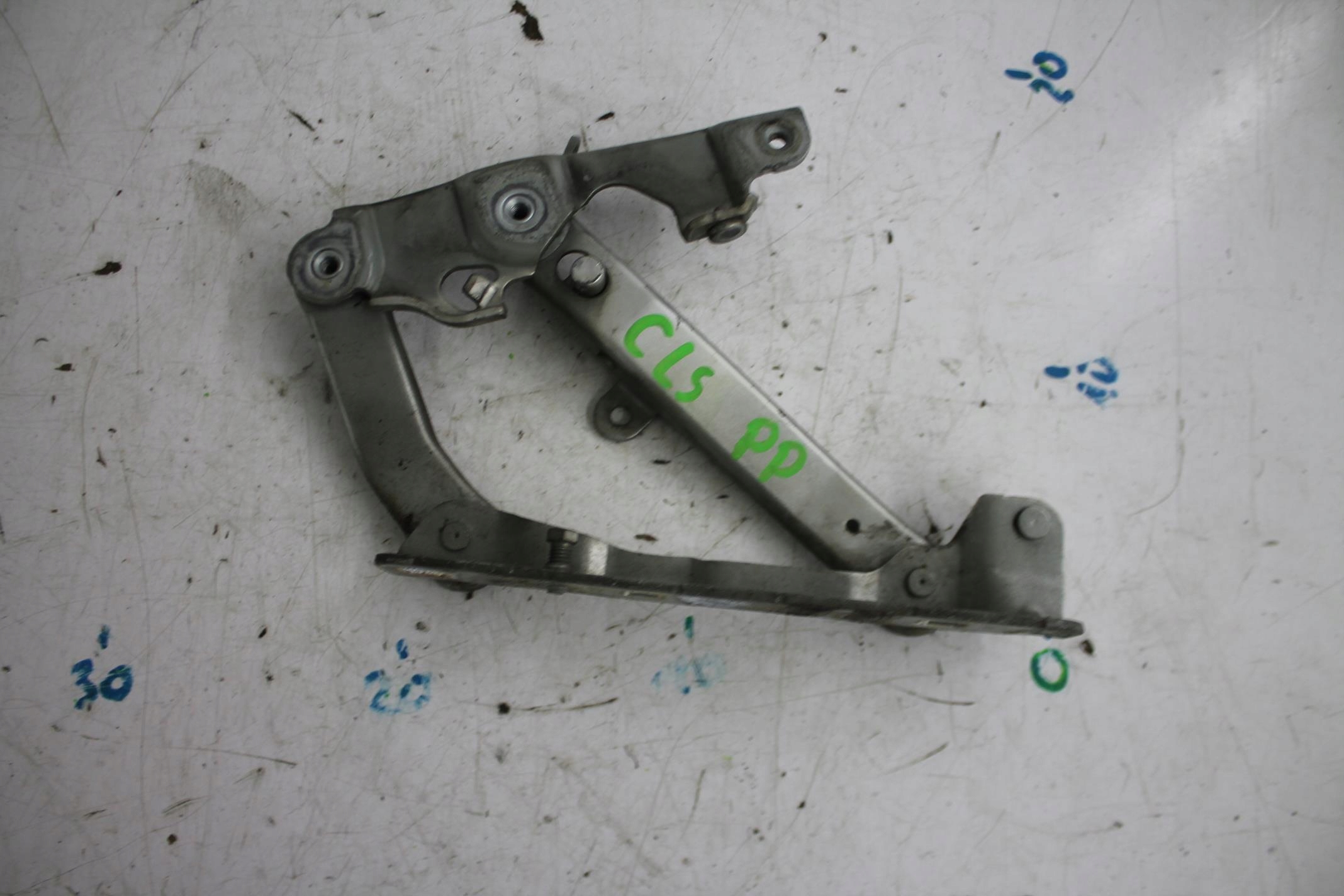 hinge bonnet hinges KOMPLET MERCEDES CLS C775