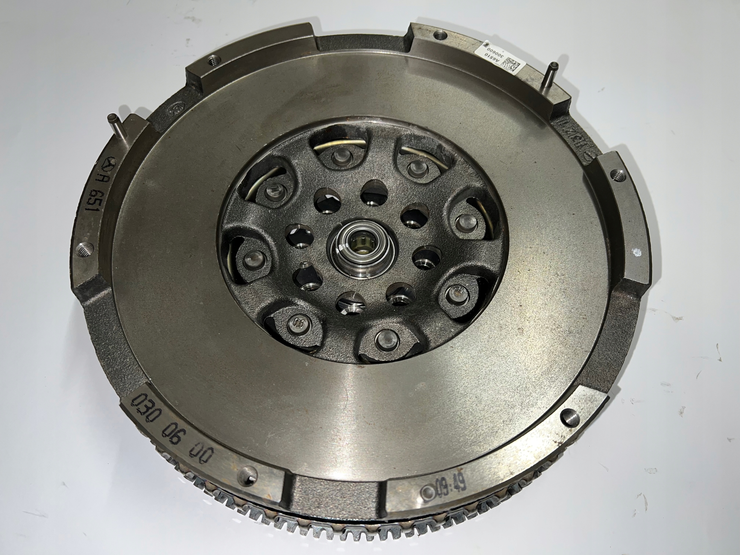 Спринтер 2,2 CDi двомасове колесо a6510300600 новий