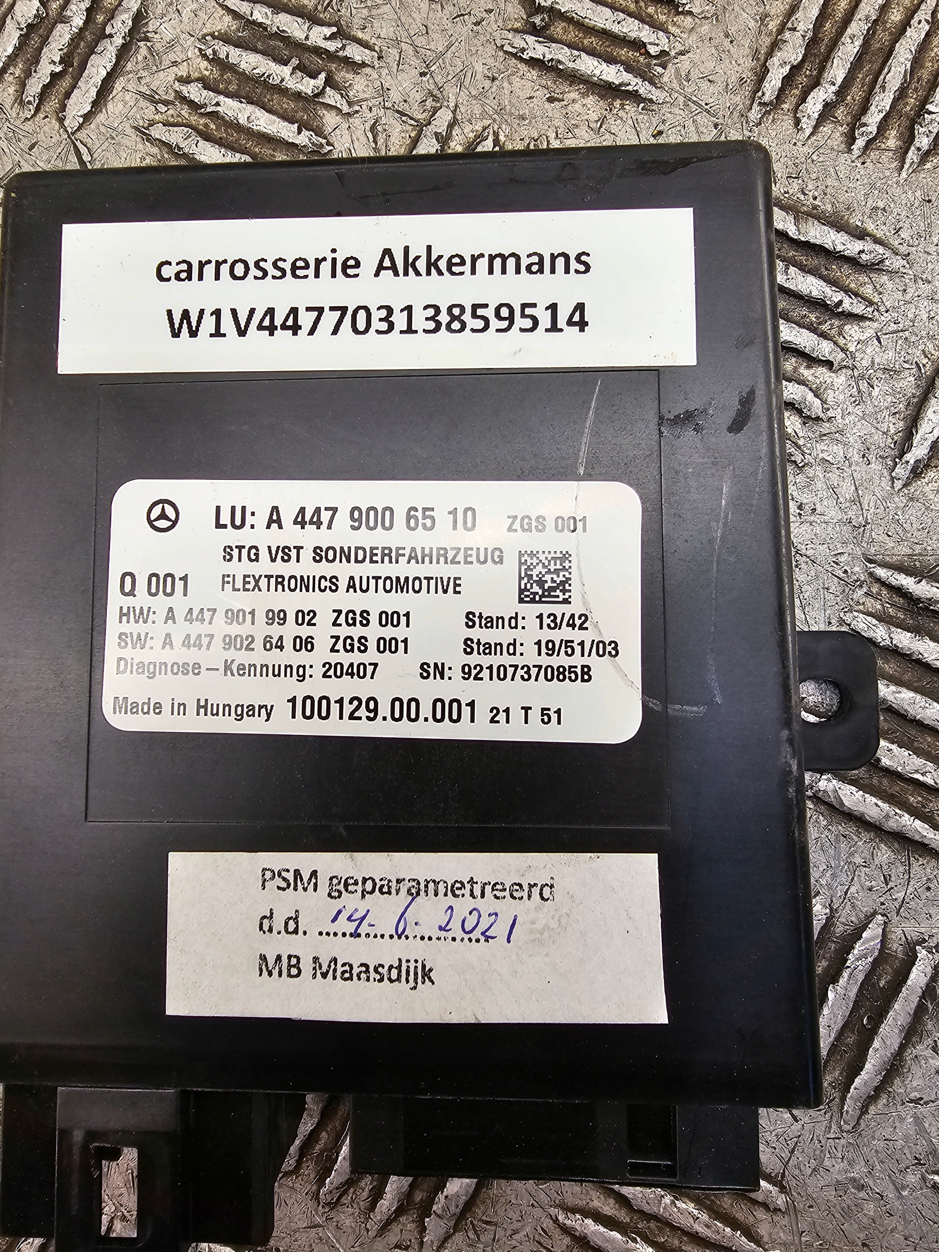 MERCEDES module control unit A4479006510