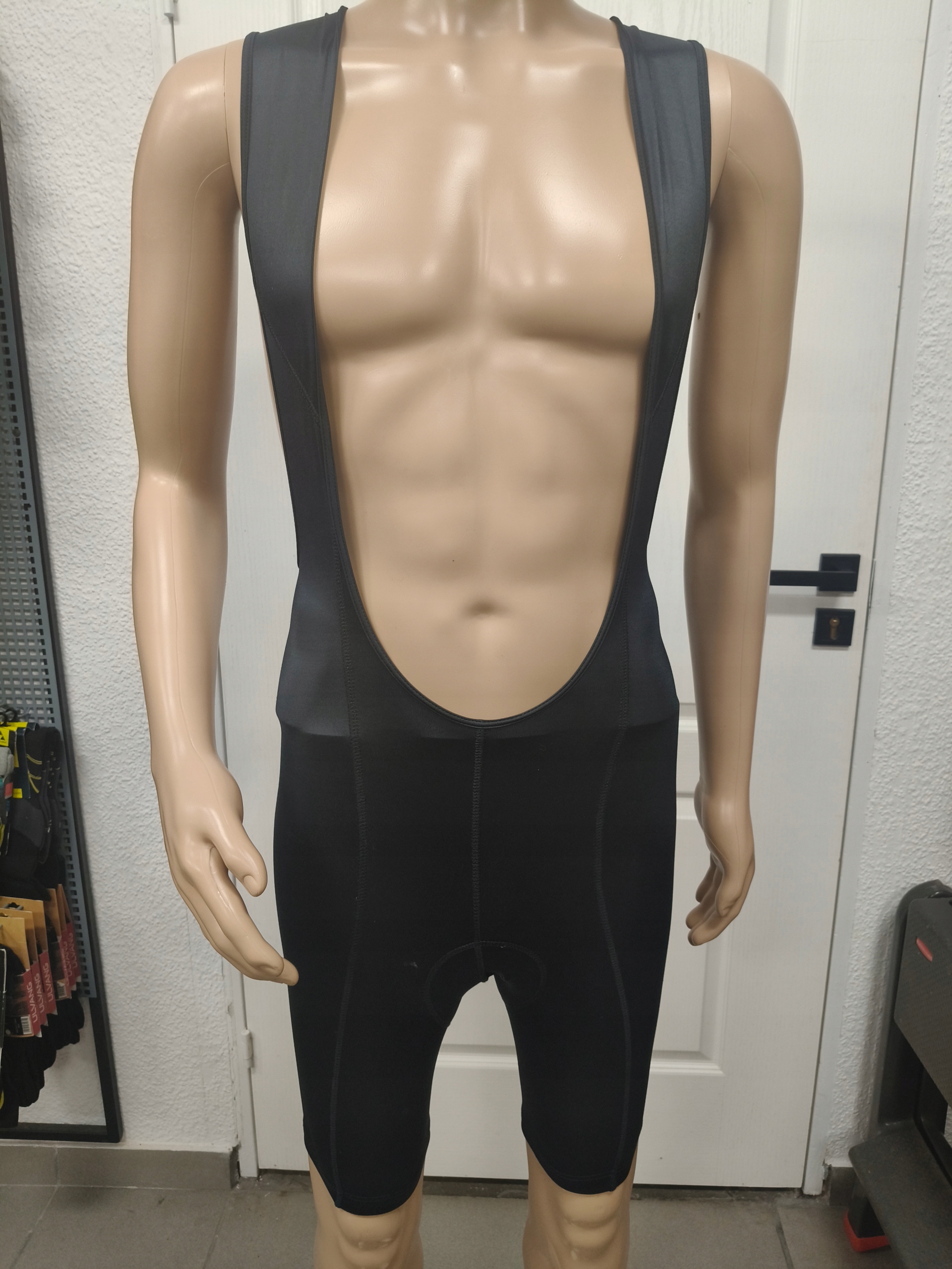 Spodenki kolarskie z wkładką Endura Bibshorts na szelkach r.S