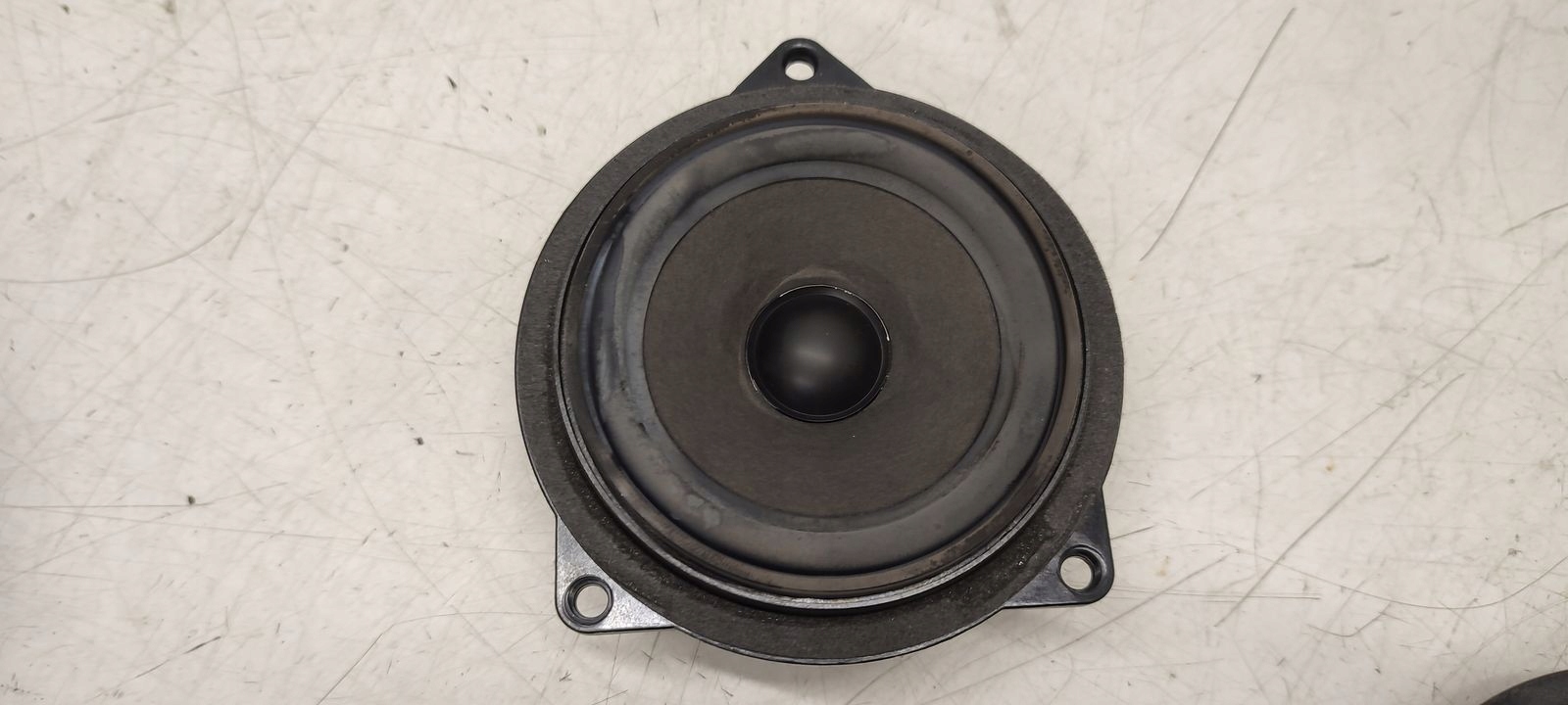 speaker speakers door BMW E91 320i