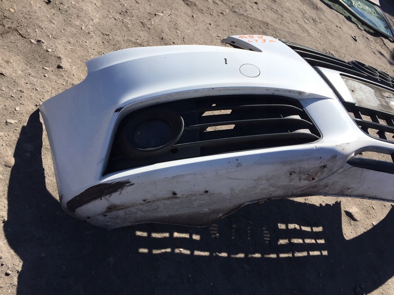 AUDI A4 B8 Frontstoßstange Grill vorne Grill LY9C