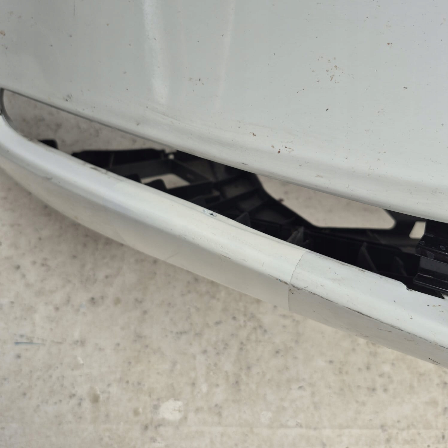 VOLVO V40 II 12-16 bumper front front PDC SPR 31283732