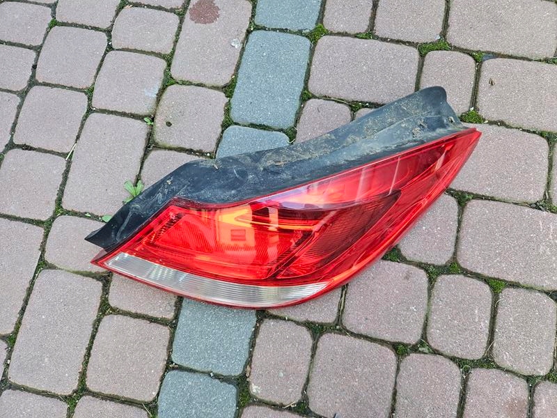 light rear part rear right EUROPA HB Hatchback Opel Insignia 13279622