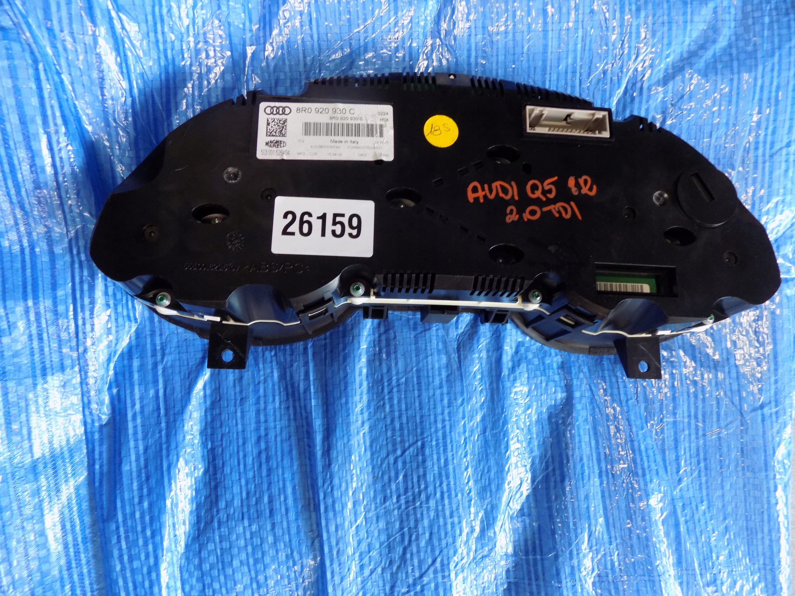 dials dials AUDI Q5 8R 2,0TDI 8R0920930C