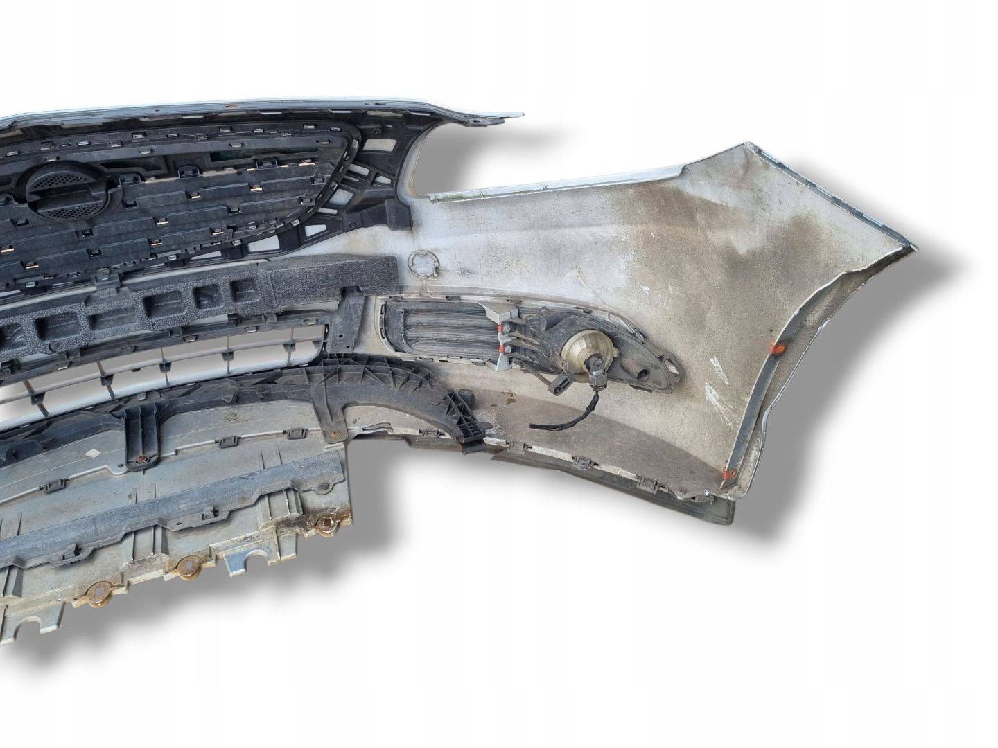 bumper front Opel Insignia A 2011 13288286