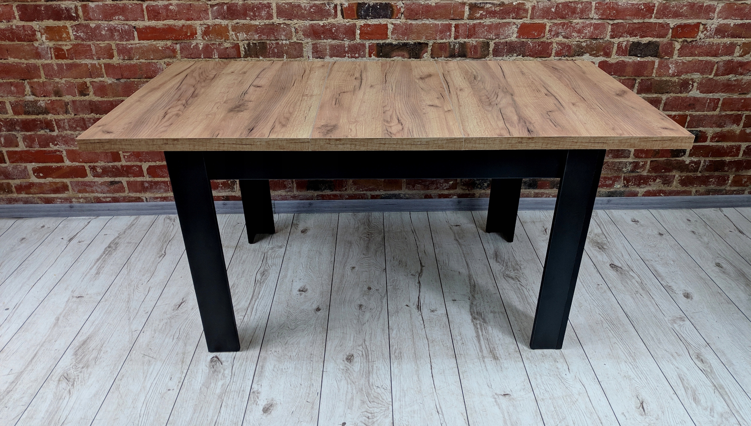 Mały zestaw do jadalni 4 krzesła stół 70/120 craft Kształt blatu prostokątny