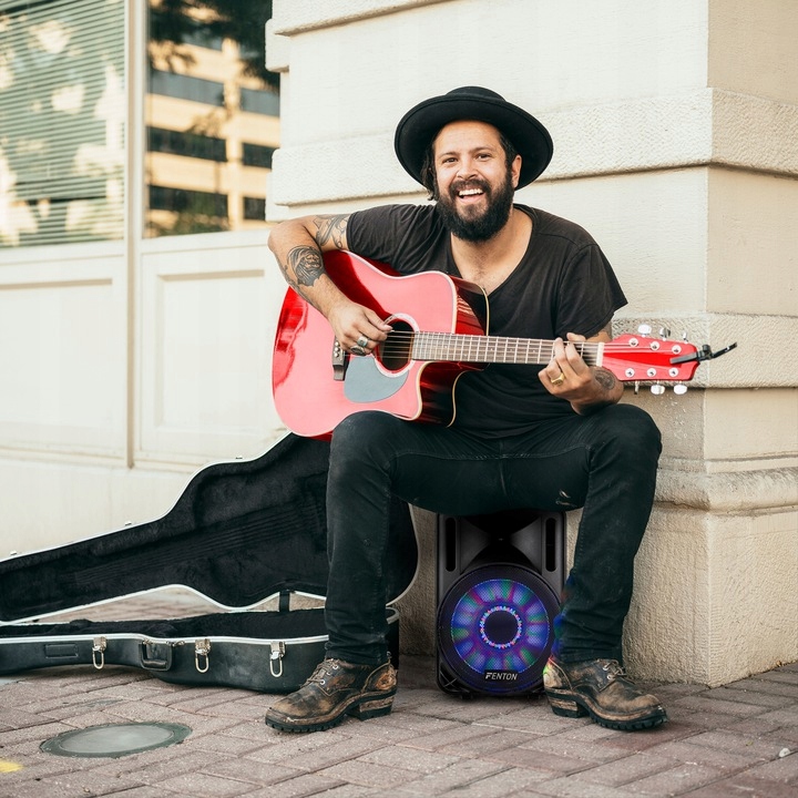 Mobilna KOLUMNA aktywna 12'' 700W mikrofon pilot akumulator Szerokość produktu 28.5 cm