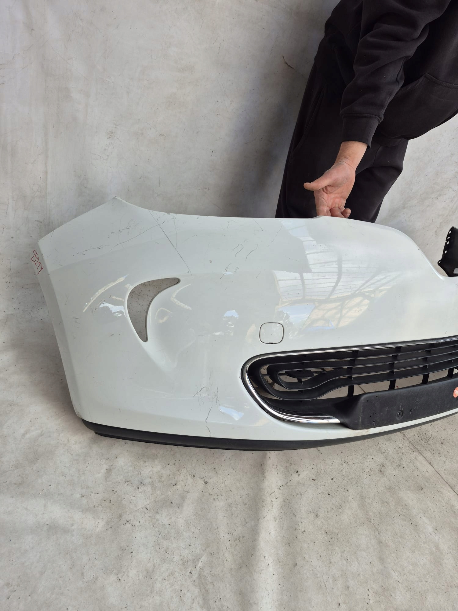 RENAULT ZOE 12-19 bumper front front 1119750X