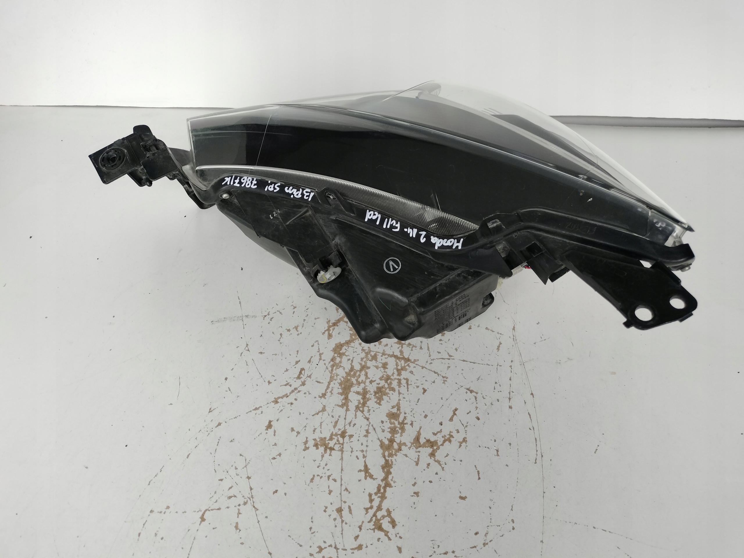 light right REFLEKTOR MAZDA 2 14- FULL LED 13 PIN