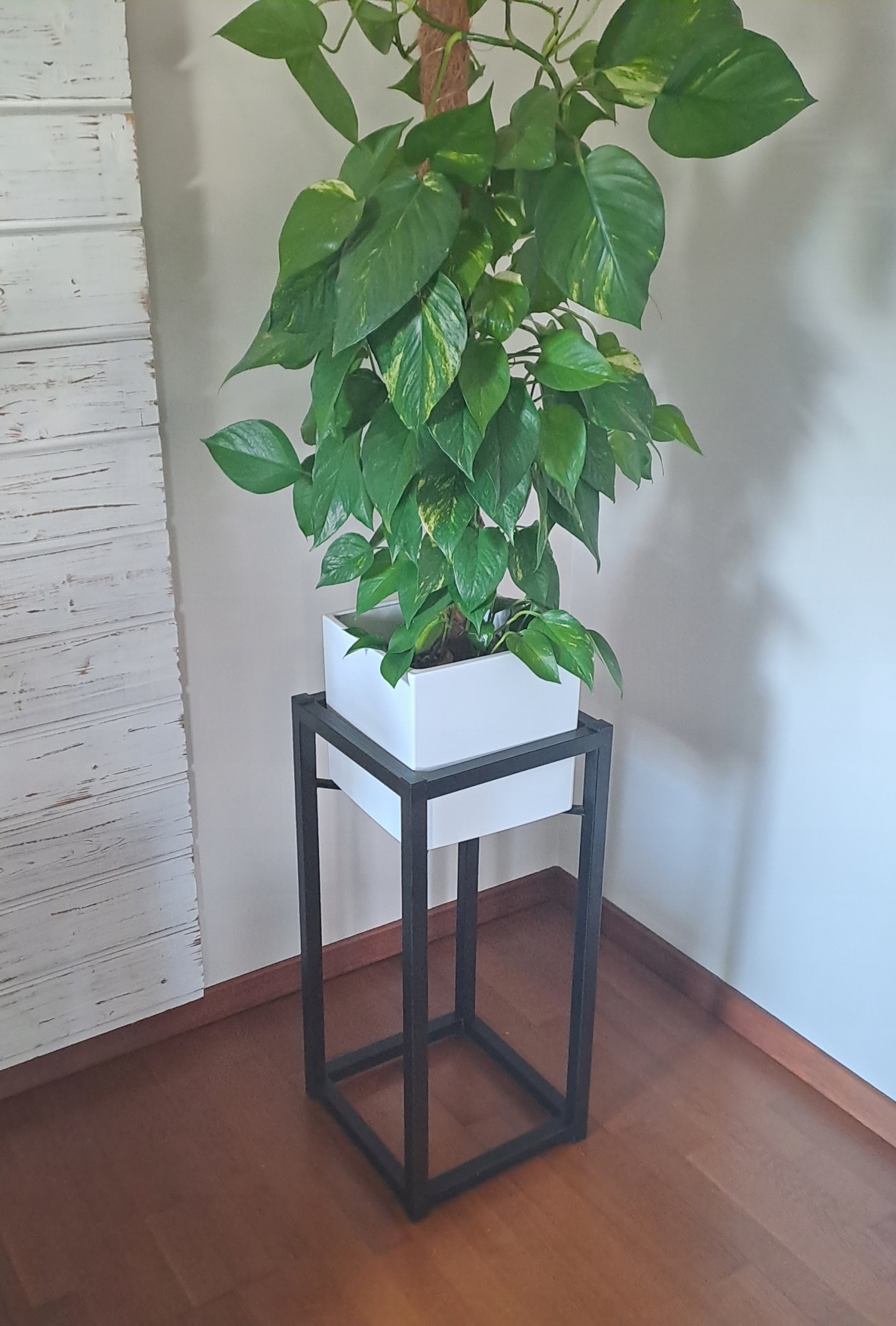 Držiak Na Kvetináč Kovový Stojan Loft Čierny Na Kvety 69