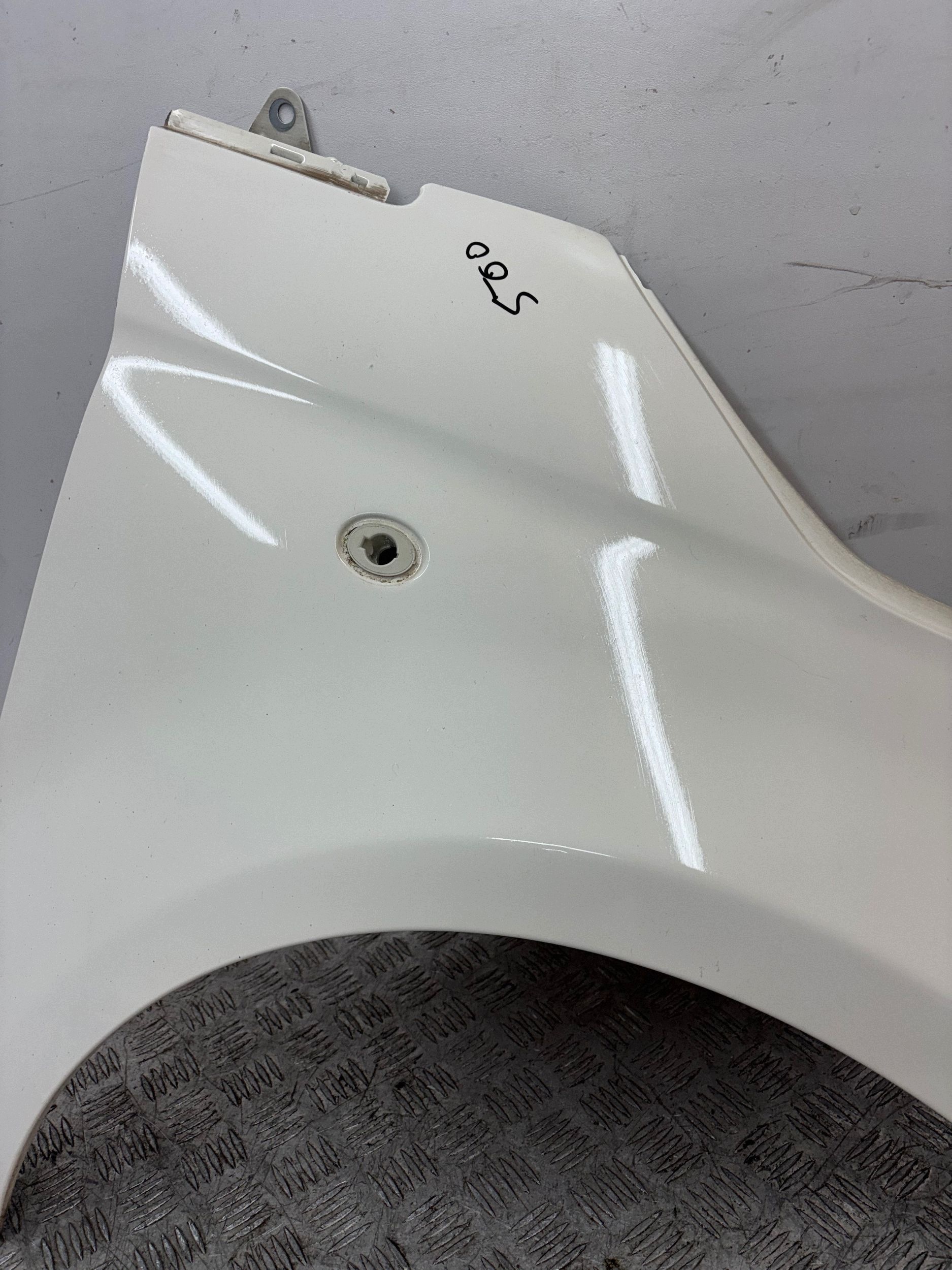 fender front front right FIAT 500 07