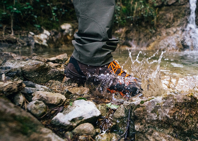 ZESTAW NANO STRONG 400ml SPRAY OCHRONNY DO BUTÓW 400 ml + MAGICZNA GĄBKA EAN (GTIN) 5900949521213