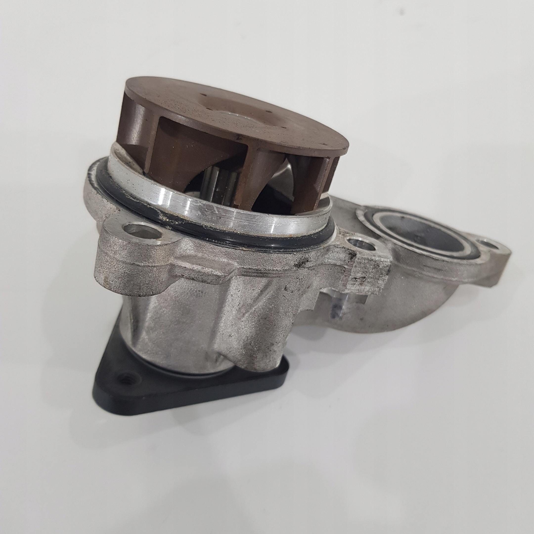 water pump KIA HYUNDAI 1.7 CRDI D4FD