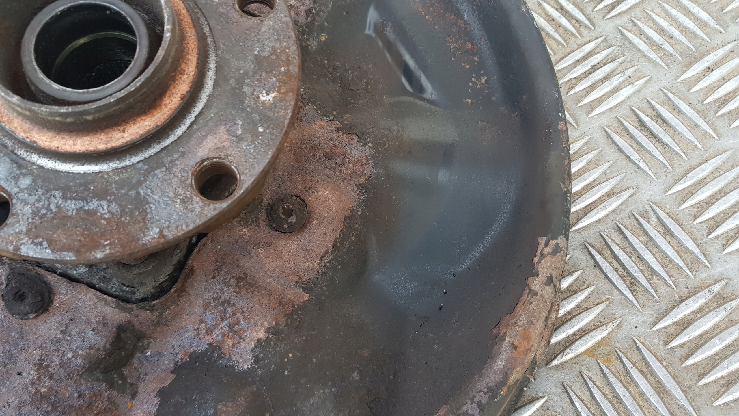 AUDI A8 D3 otoč záď pravá snímač