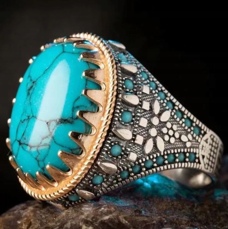 Stříbrný elegantní signet s velkým tyrkysem, zlatý, luxusní Ocel