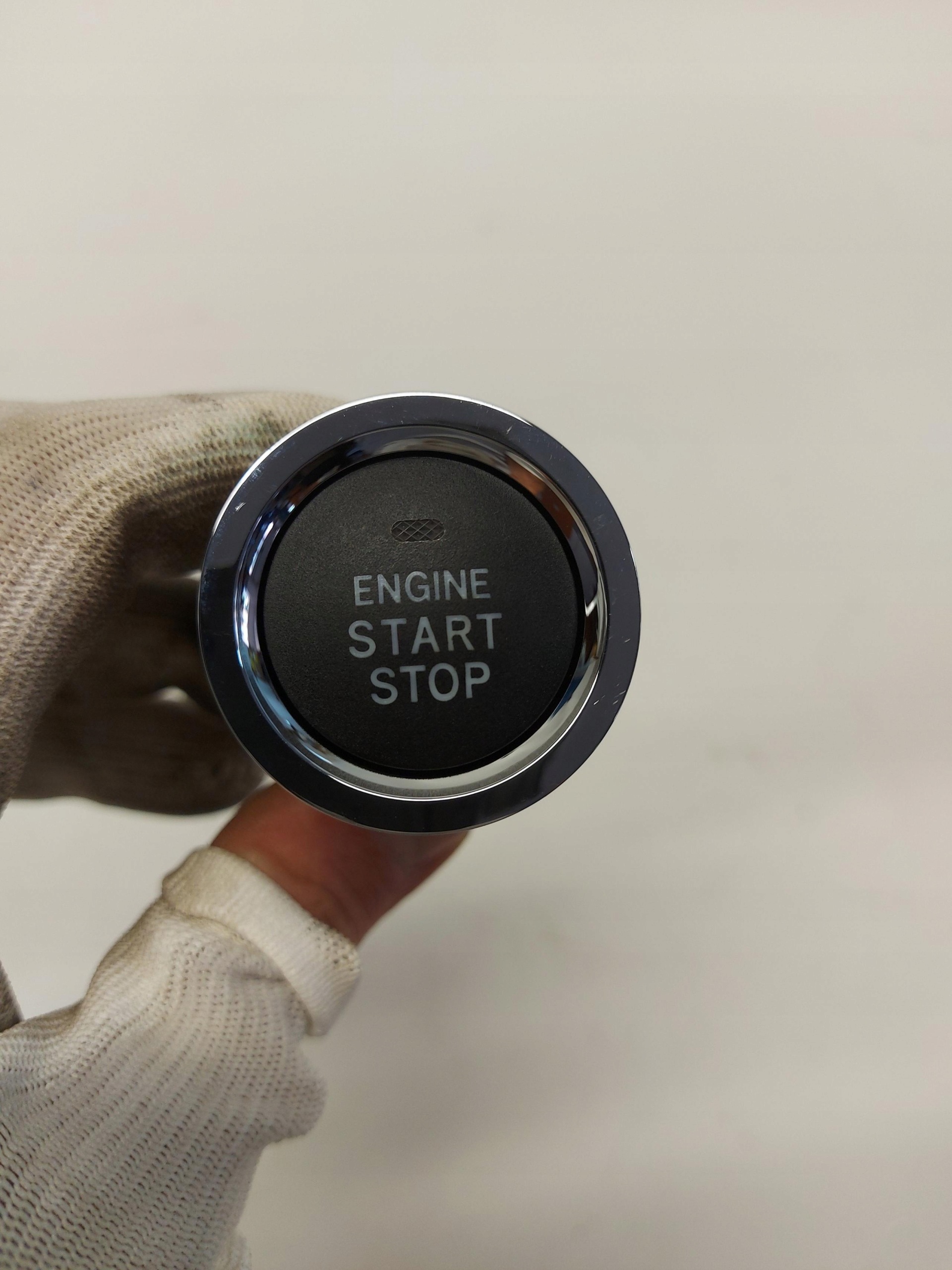 SUBARU Forester V SK LIFT switch START-STOP 83031FL002