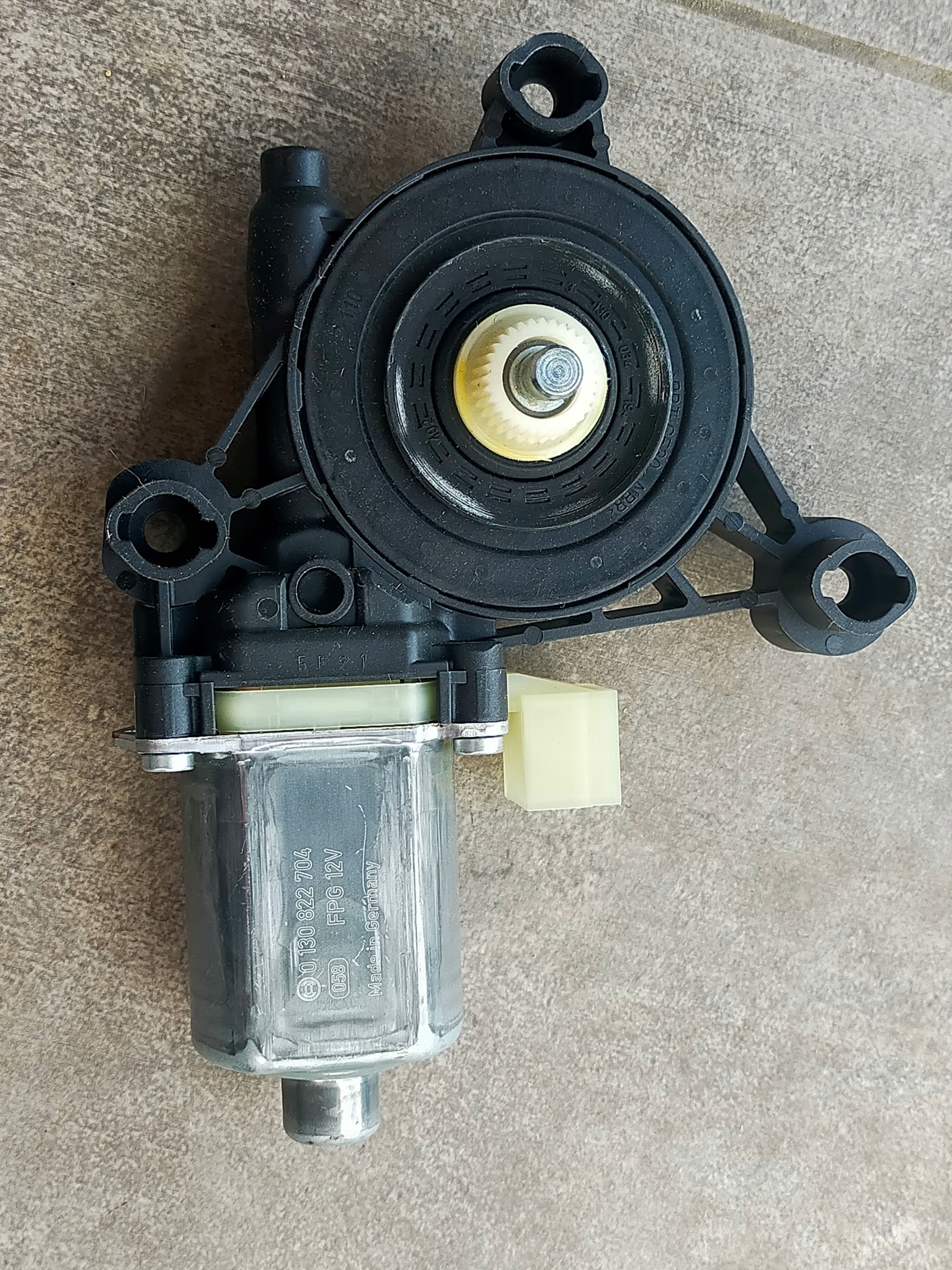 mini motor lifting windows AUDI A4 A5 B9 8W0959802