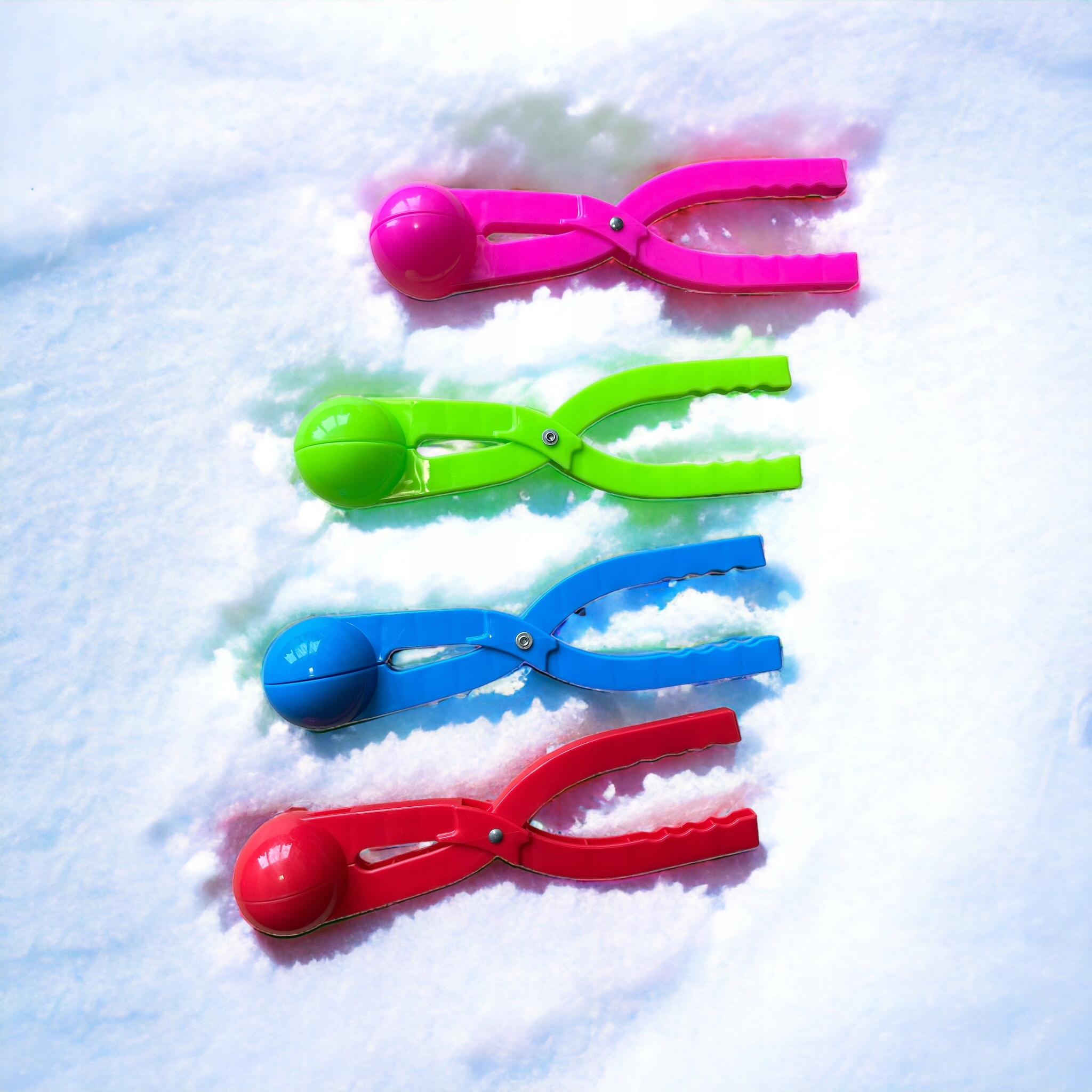 ŚNIEŻKOMAT ZABAWKA DO ROBIENIA KULEK ZE ŚNIEGU ŚNIEŻEK KULKOMAT ZIMA Kod producenta SNIEŻKI