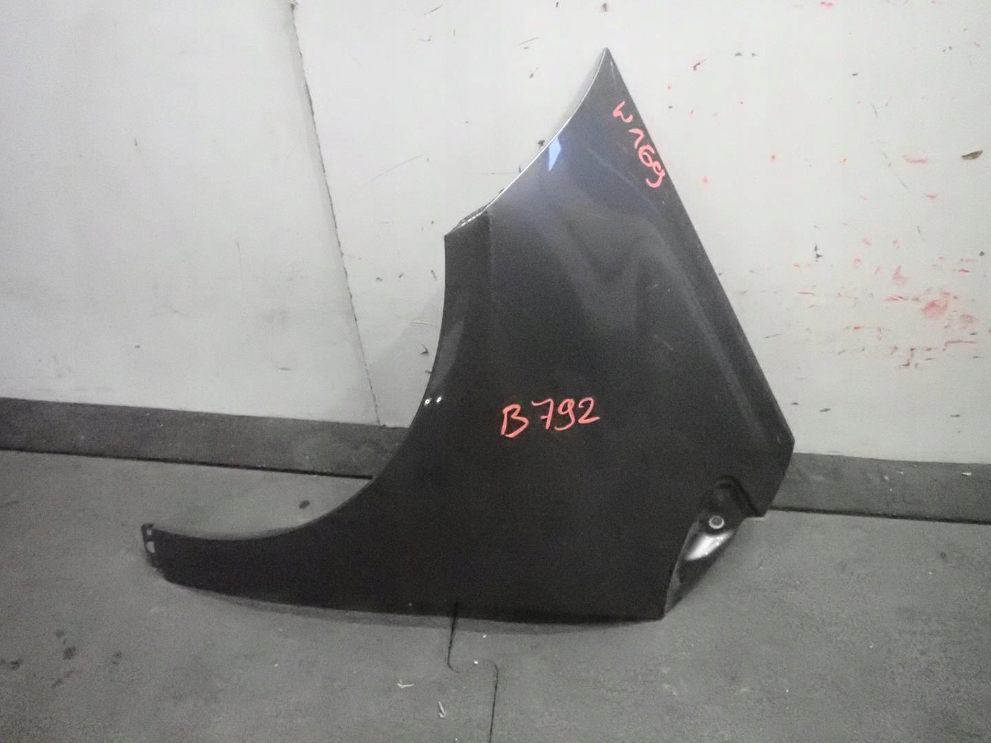 fender front front left MERCEDES A-KLASA W169