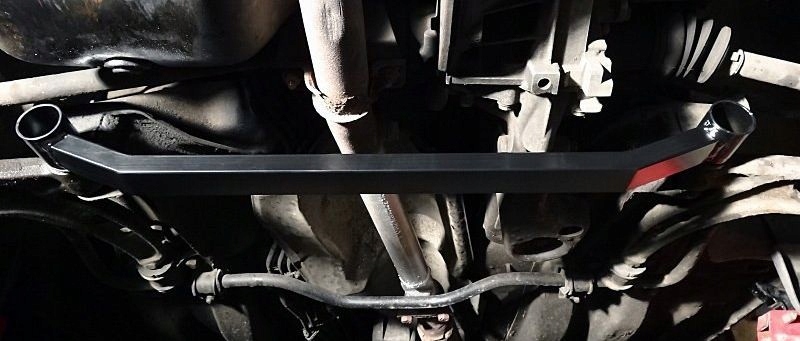 STAFFA ROZPORKA PRZEDNIA DOLNA FIAT SEICENTO Part manufacturer Staffa