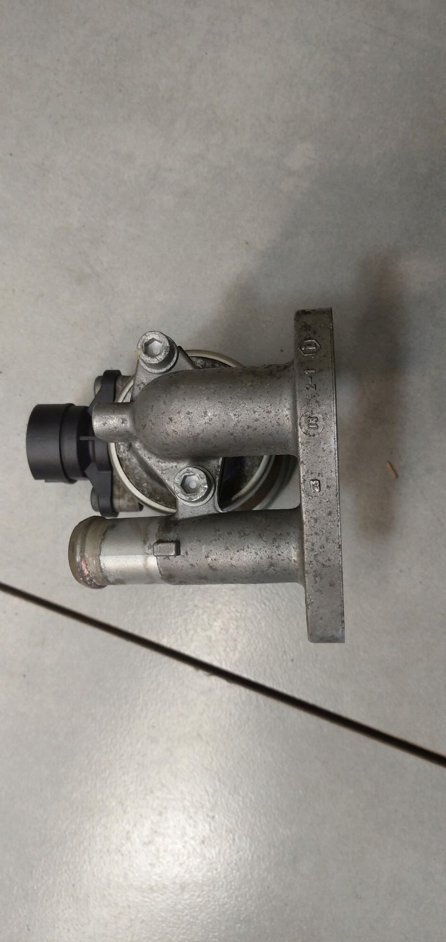 Valvola EGR GALAXY e FL 2.8 V6 AMY 022131119B