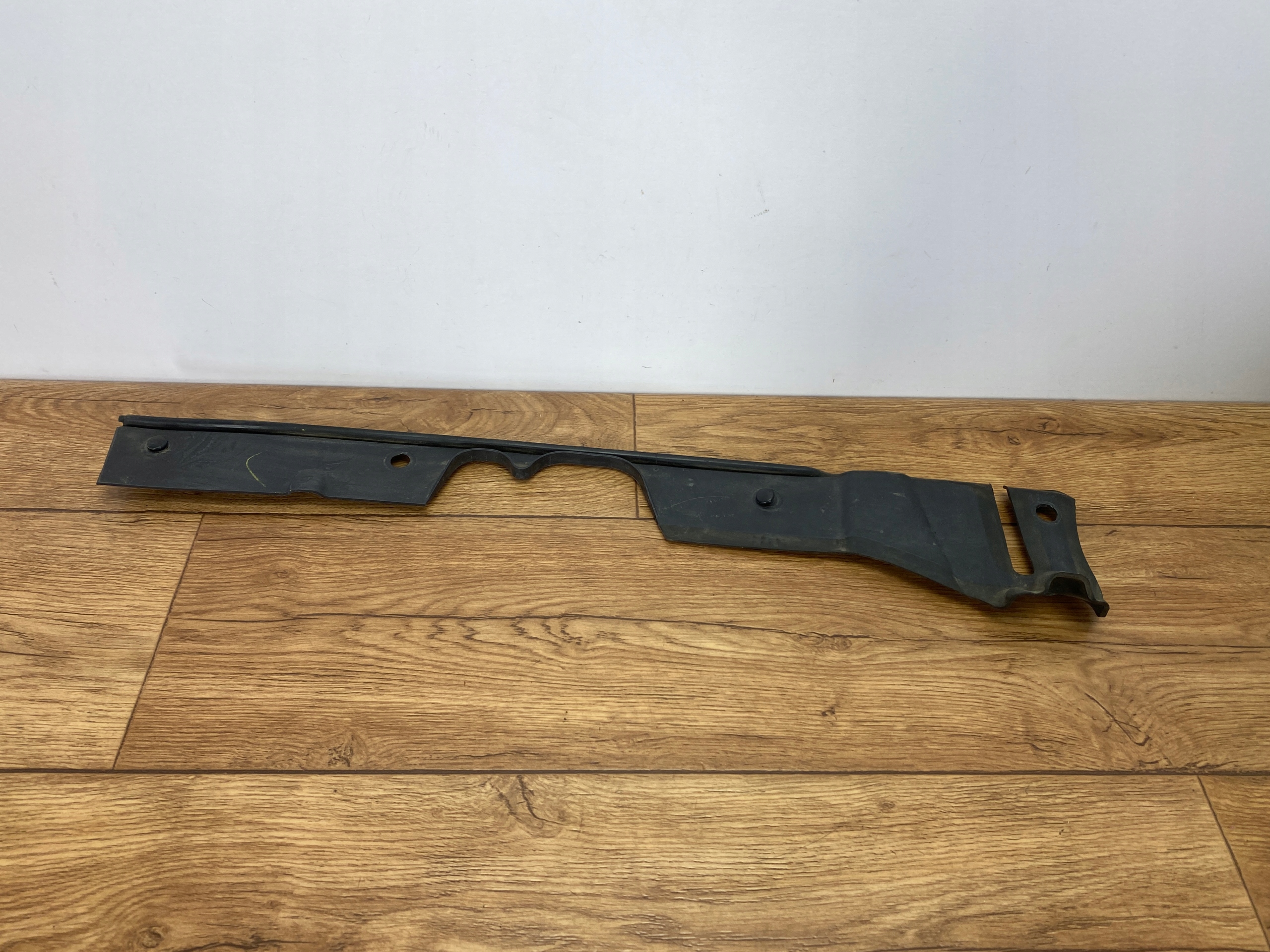 cover plastic bonnet rear part Ford Explorer MK6 2020+ USA