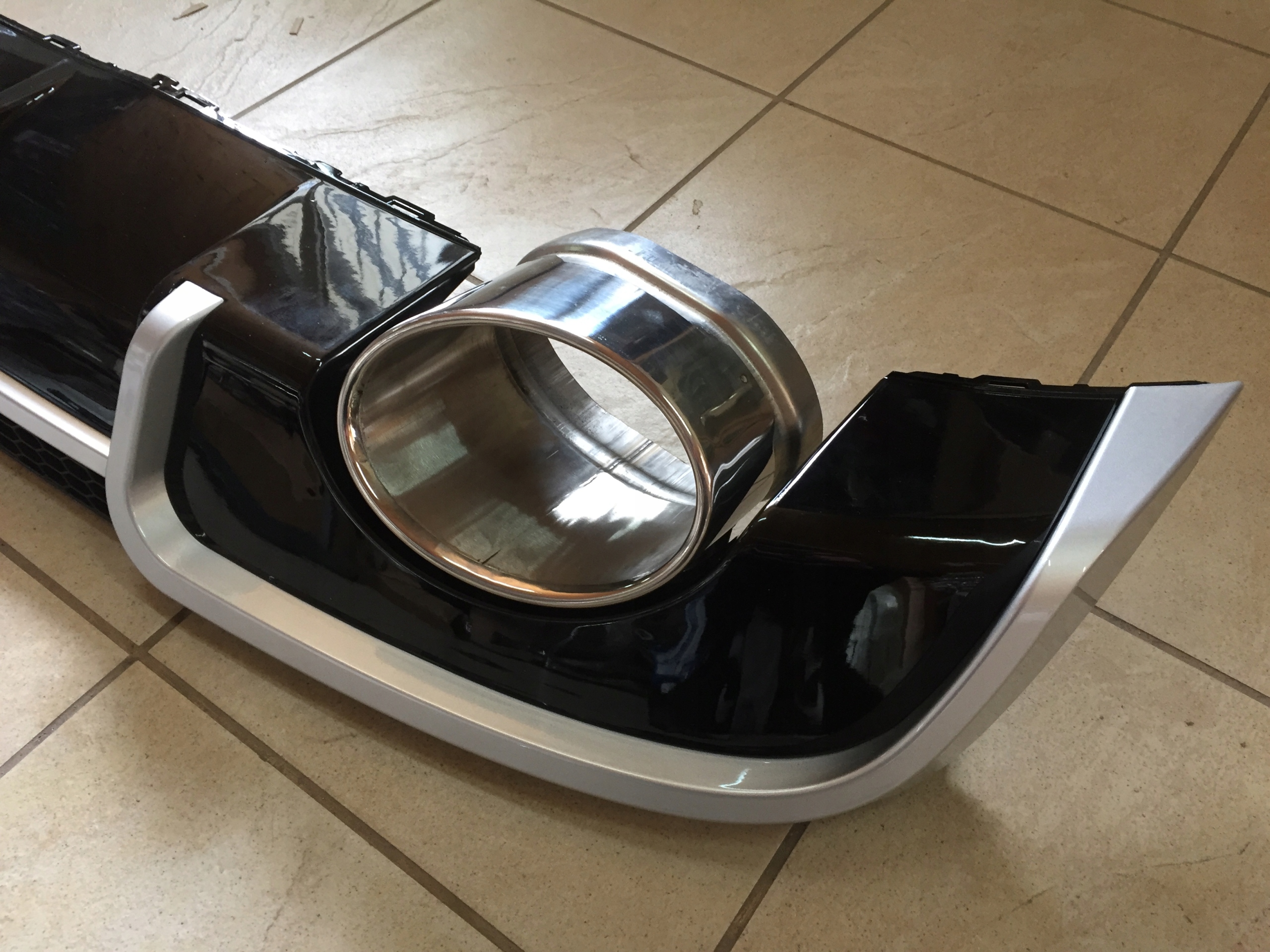 Dyfuzor tylnego zderzaka Audi A3 RS3 12-15 sedan Producent części Inny