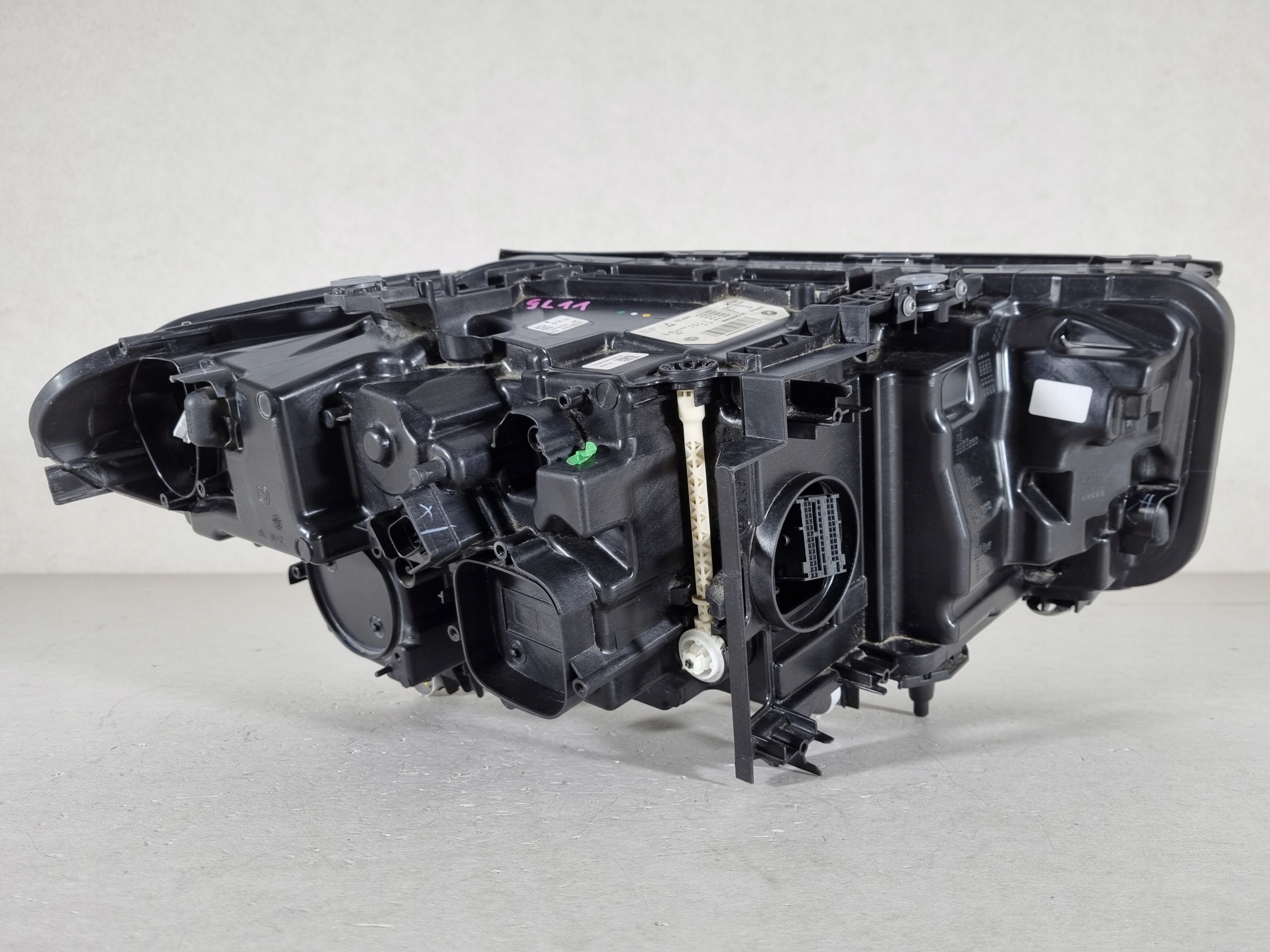 BMW 5 G30 LIFT LCI FULL LED LAMPA LEWA SHADOW EU Rodzaj świateł mijania LED