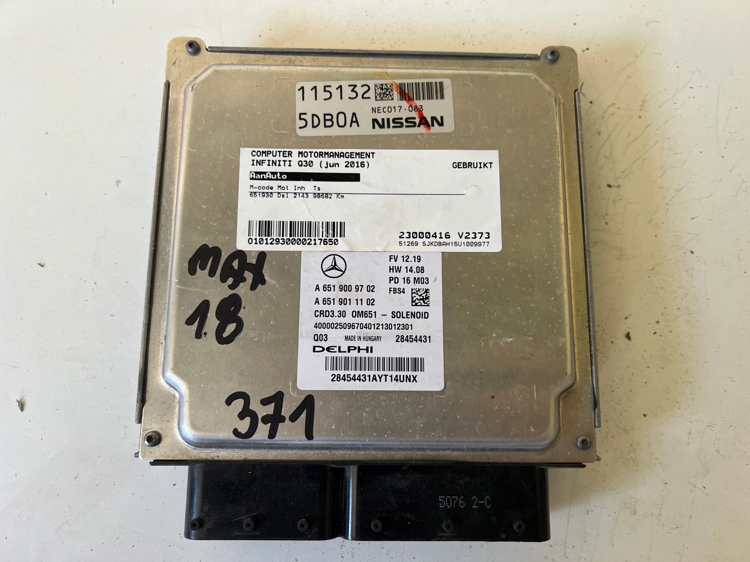 INFINITI Q30 A6519009702 A6519011102 28454431 computer ECU