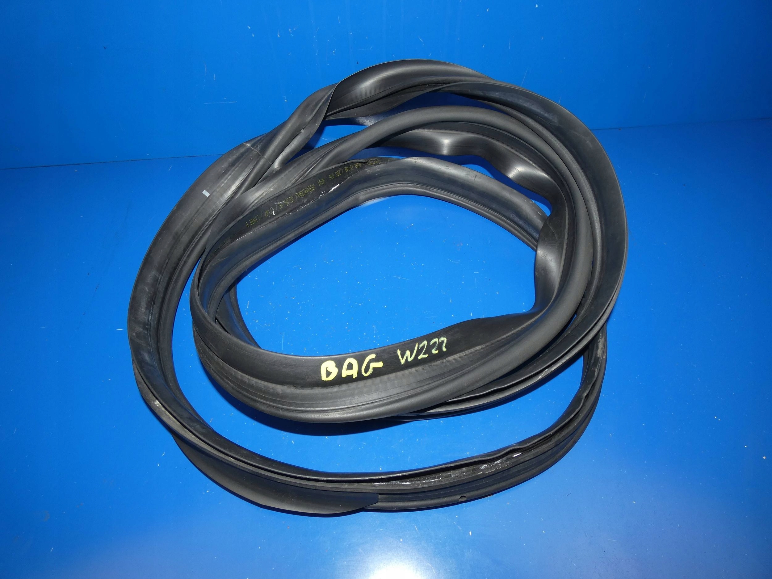 MERCEDES S KLASA W222 LONG gasket bonnet boot bodywork