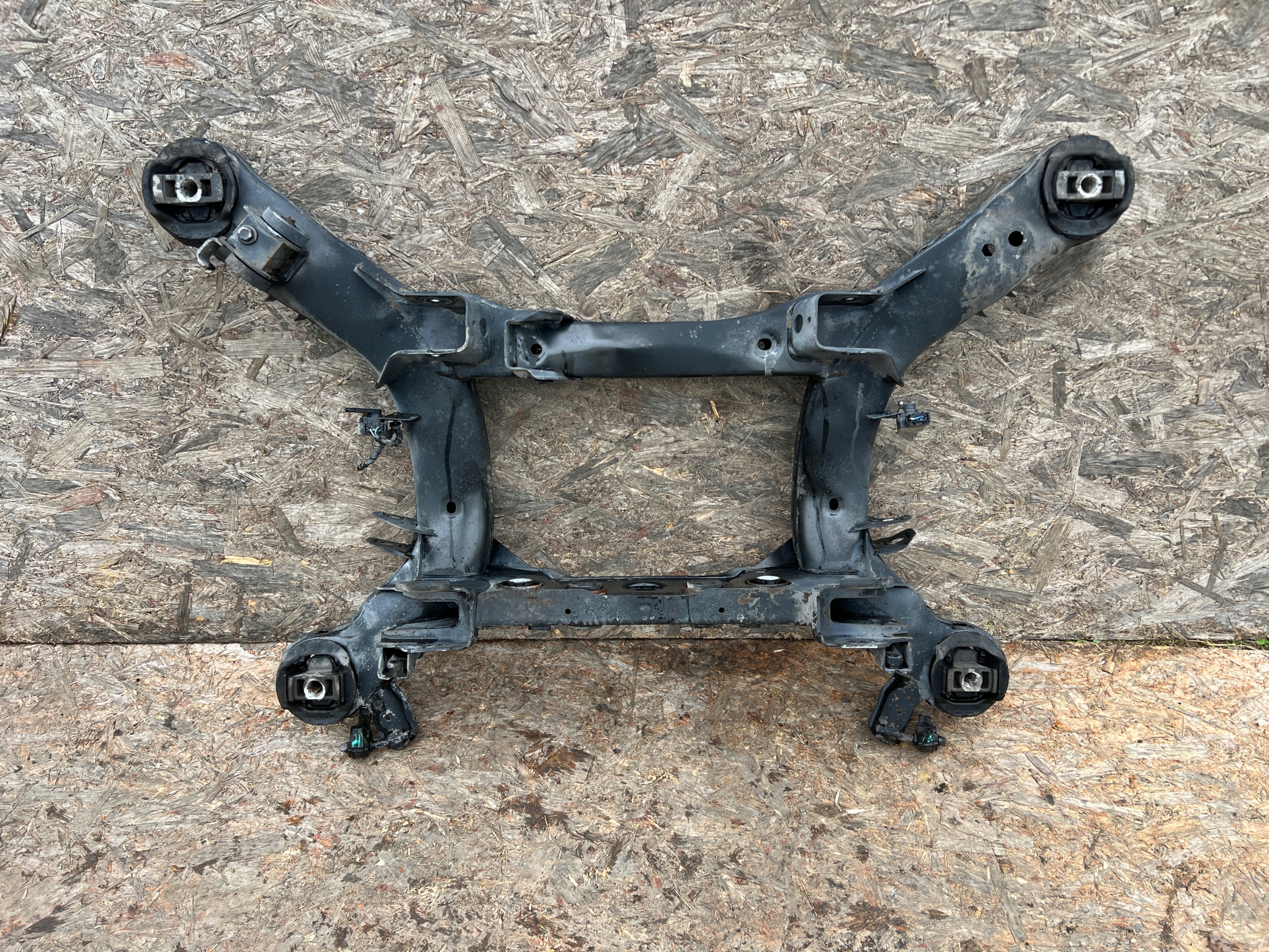 axle beam subframe rear JEEP GRAND CHEROKEE WK 2