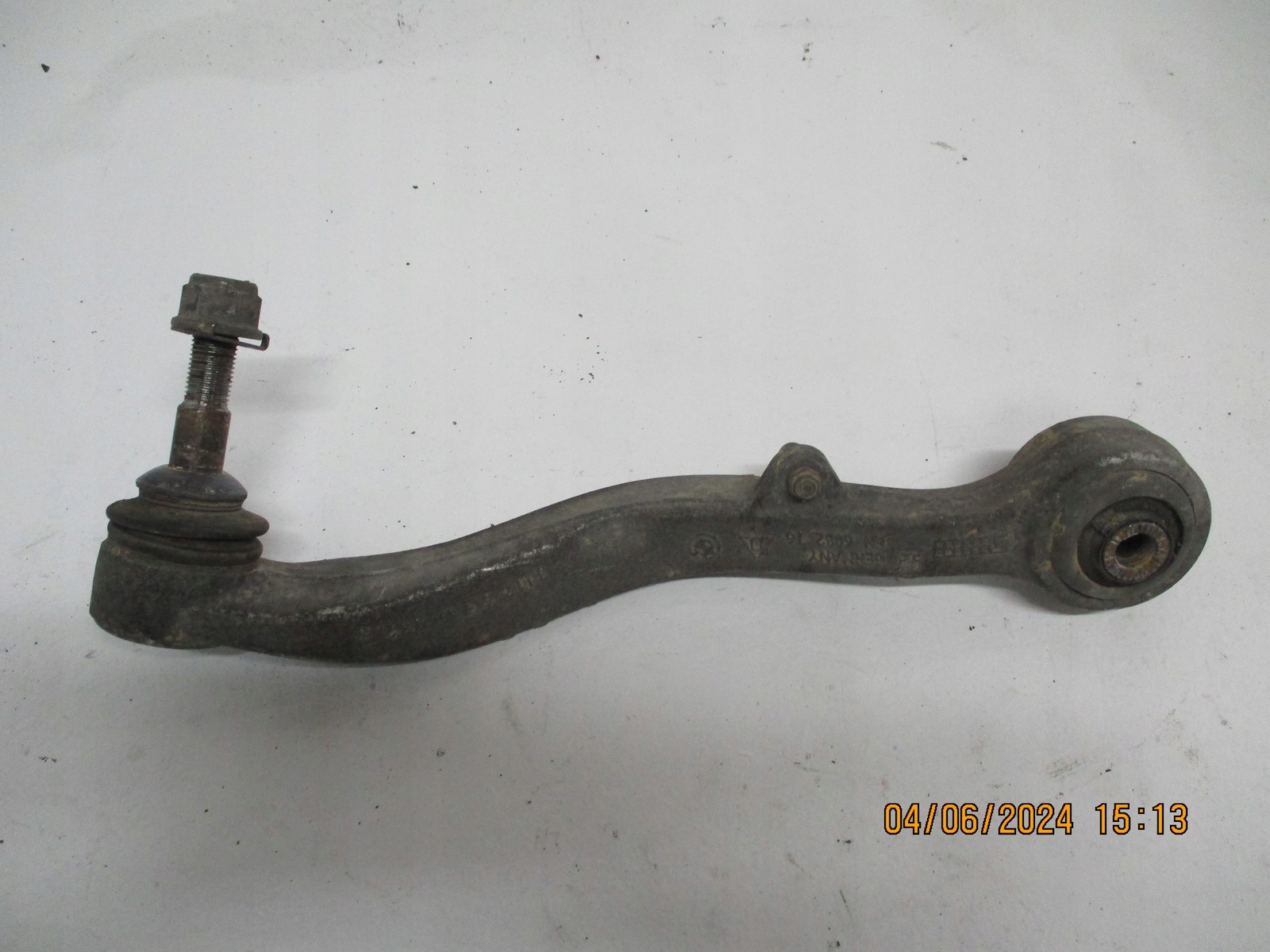 arm BMW 5 E60 3,0D 6760182 right front