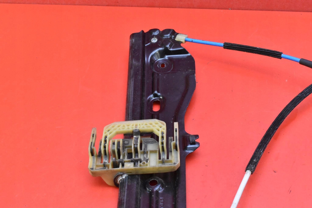 window regulator left front EU 7182111 BMW F10 F11 13-17