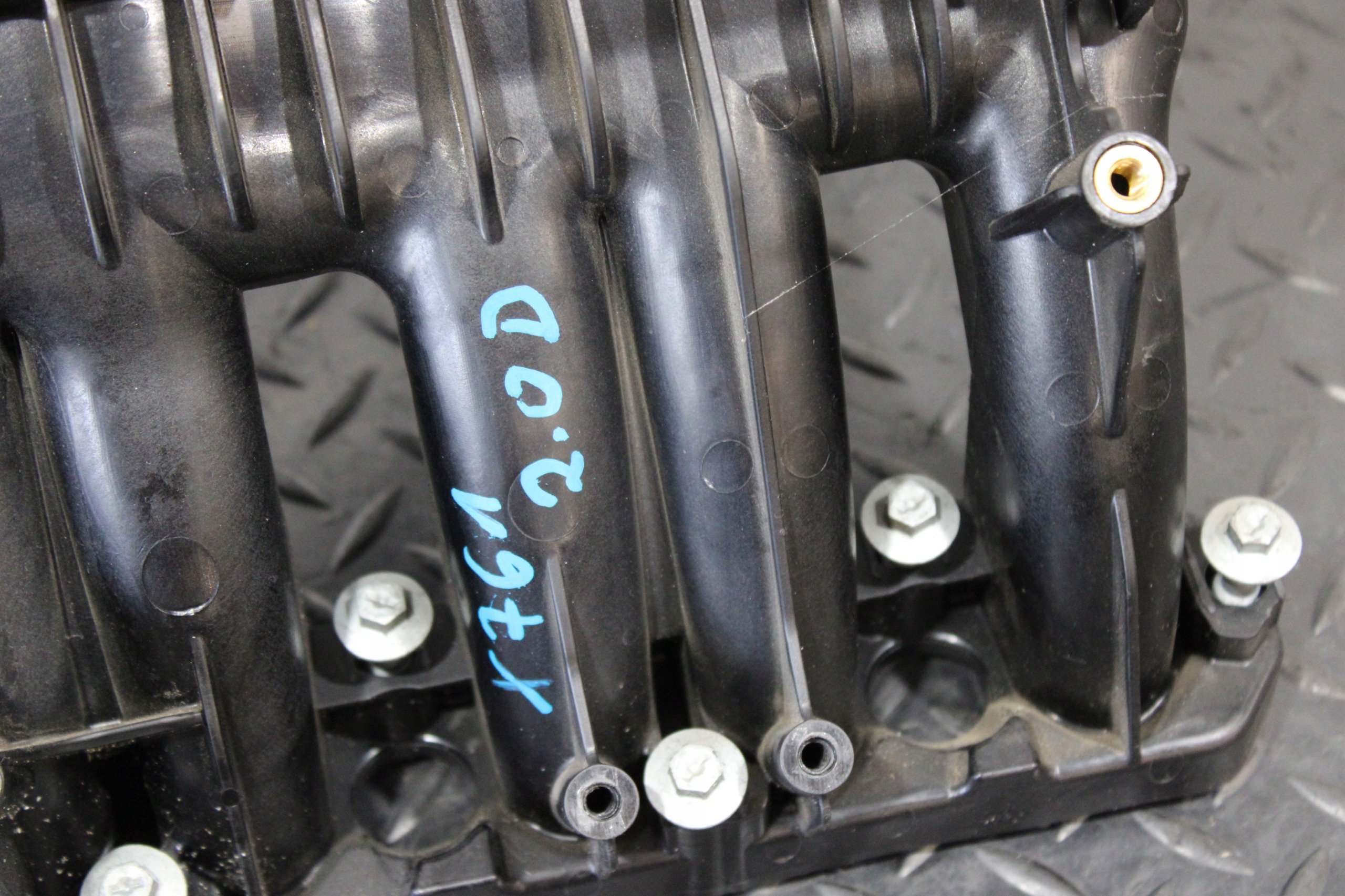 intake manifold SSACY intake JAGUAR F-PACE X761 G4D3-9424-AC