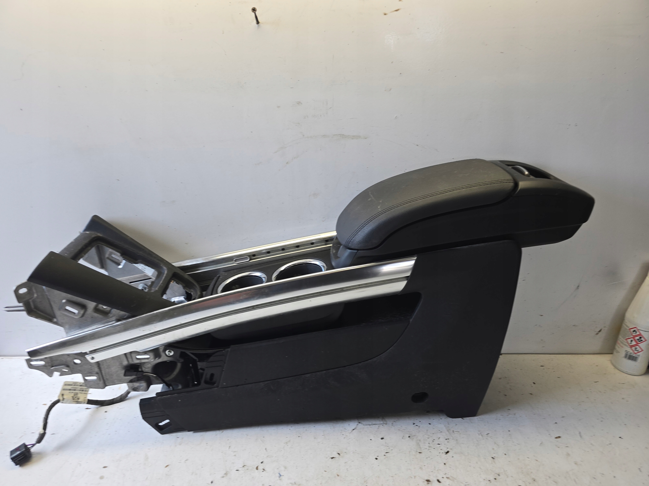 OPEL ZAFIRA C III TUNEL central armrest EUROPA original