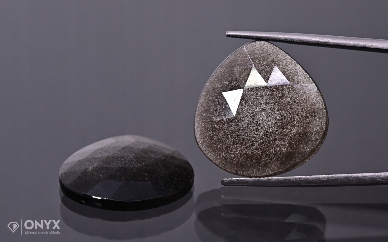 Obsidián stříbrná fasetovaná rozeta Para slza 21x2