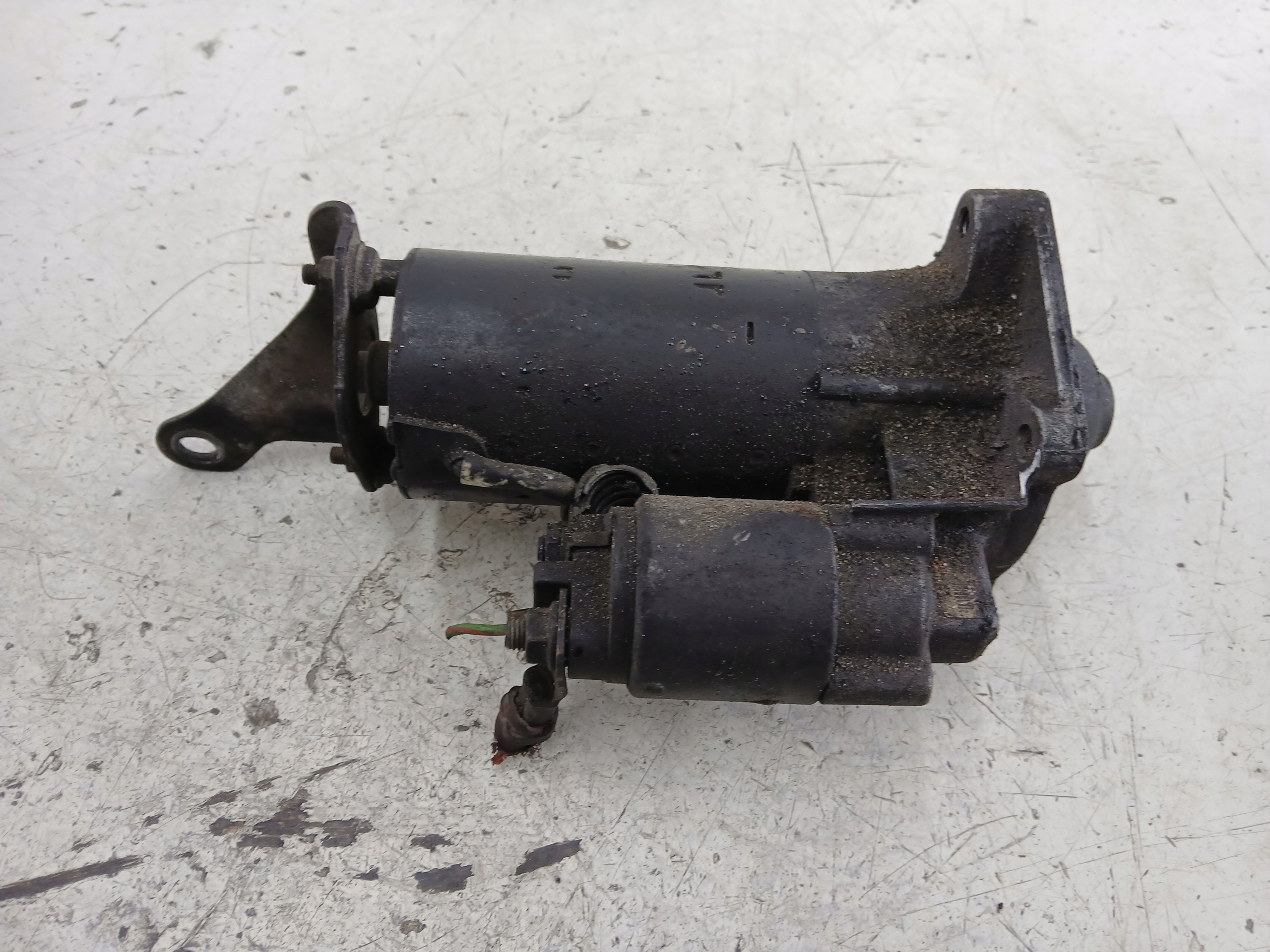VOLVO S80 a V70 II 2.4 startér 0001108167