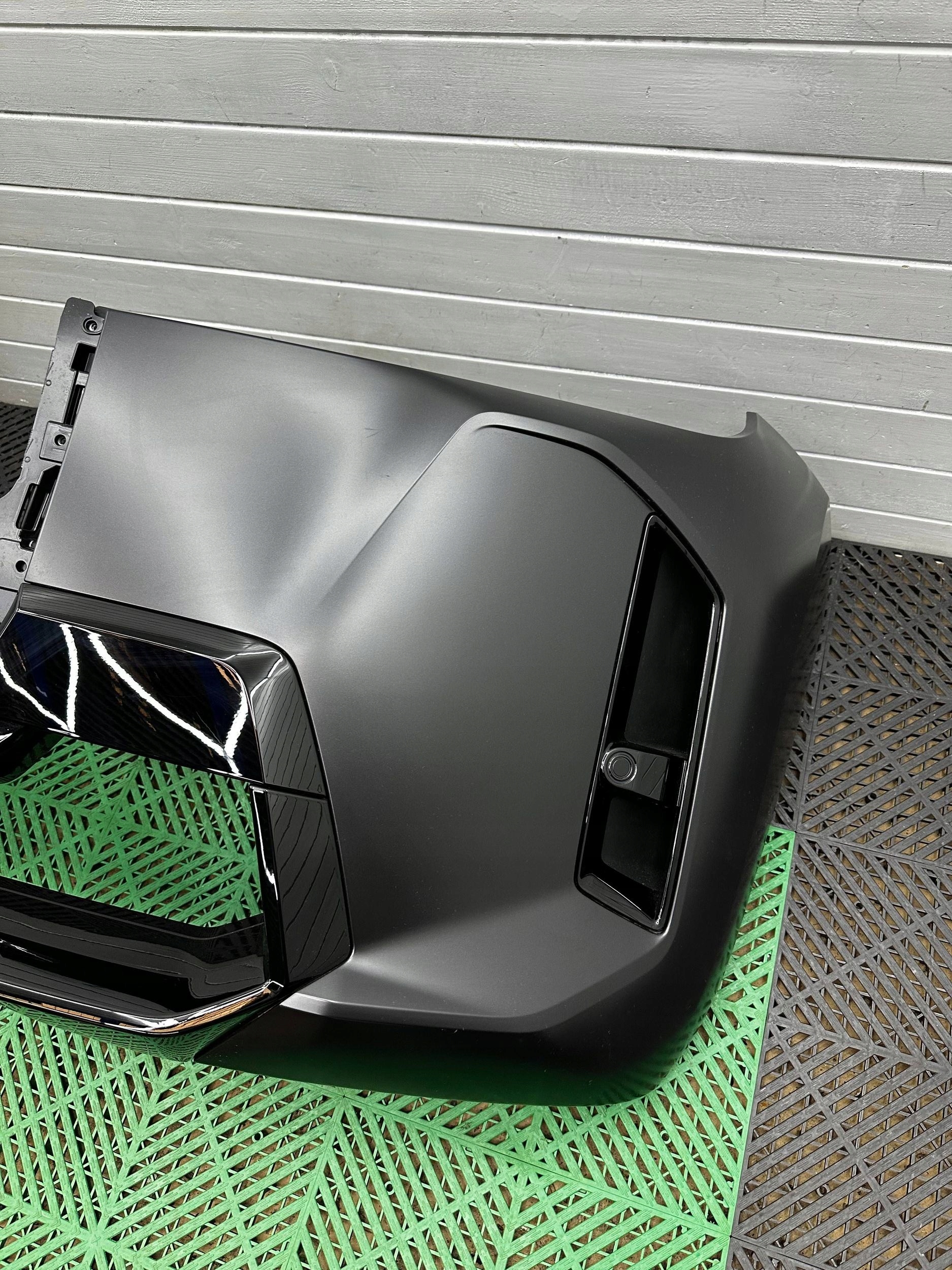 front bumper front BMW iX20 M PAKIET