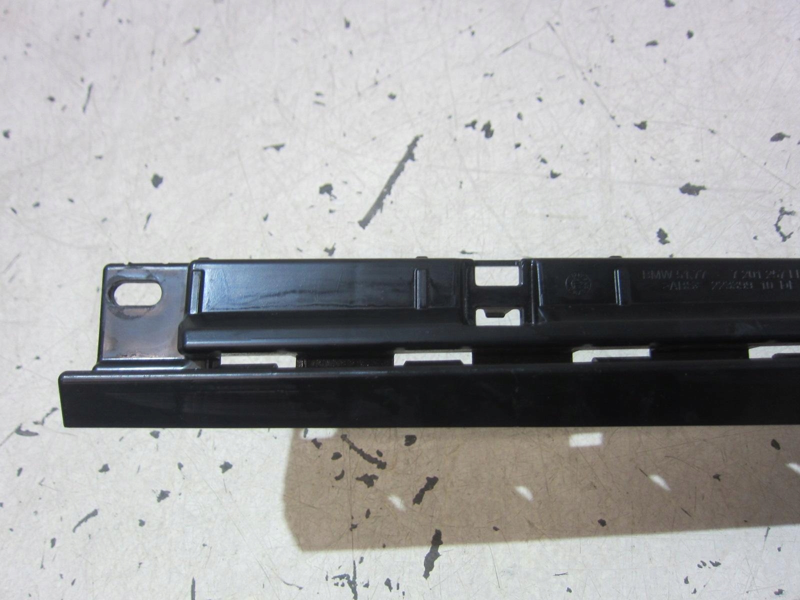 BMW GT F07 moulding MOCUJACA threshold left side support left 7201255 7201257