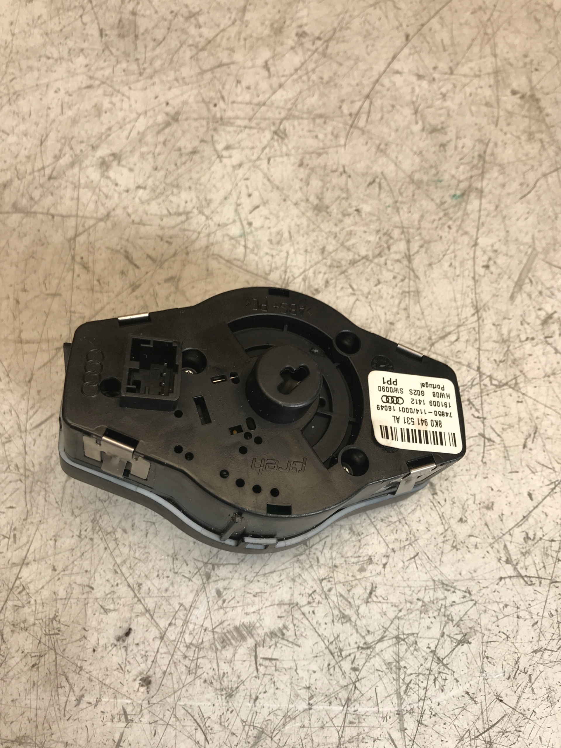 switch light switch AUDI A4 B8 A5 Q5 8K0941531AL