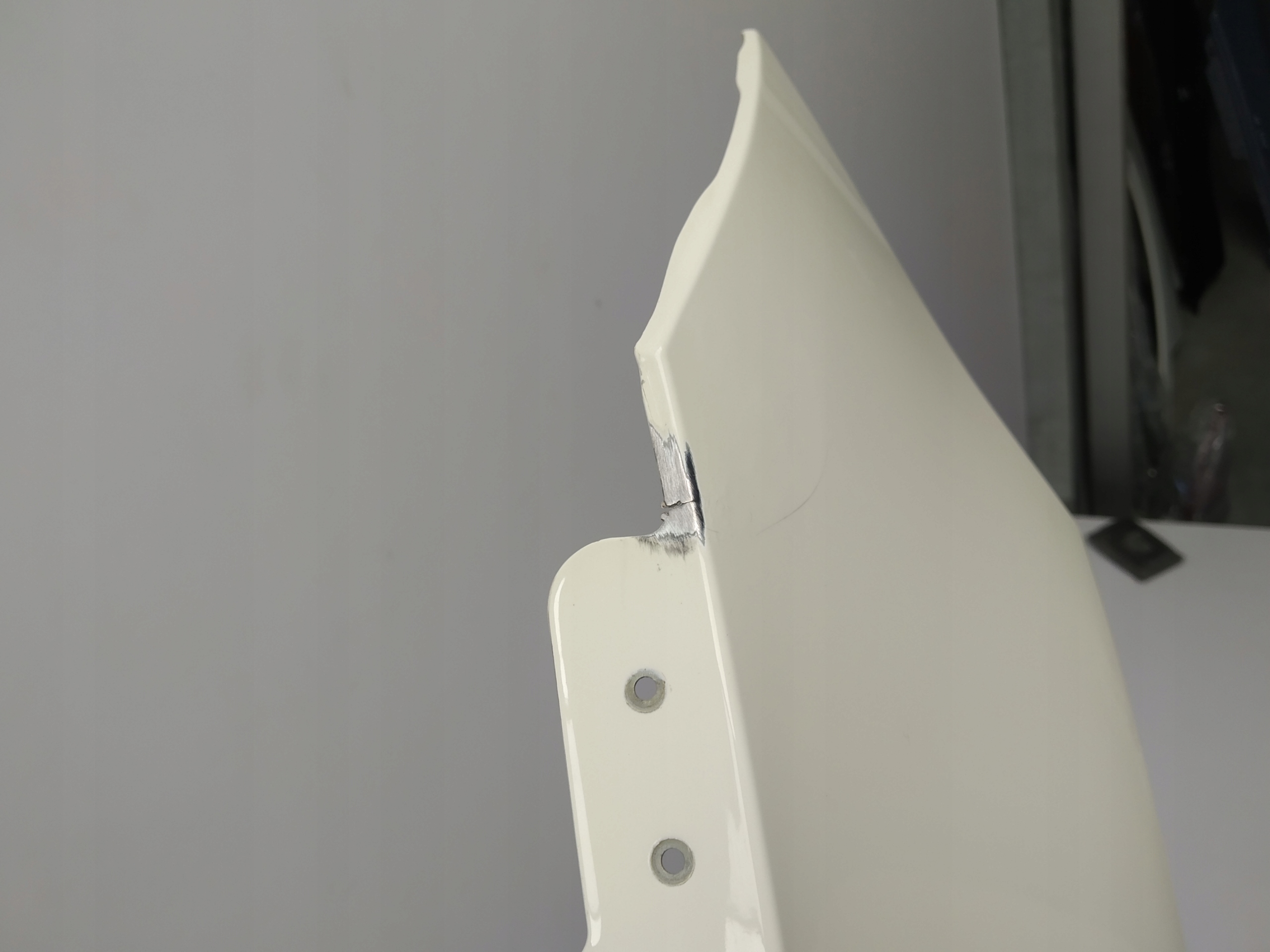 2010-2018r Audi A1 fender front right front original 8X