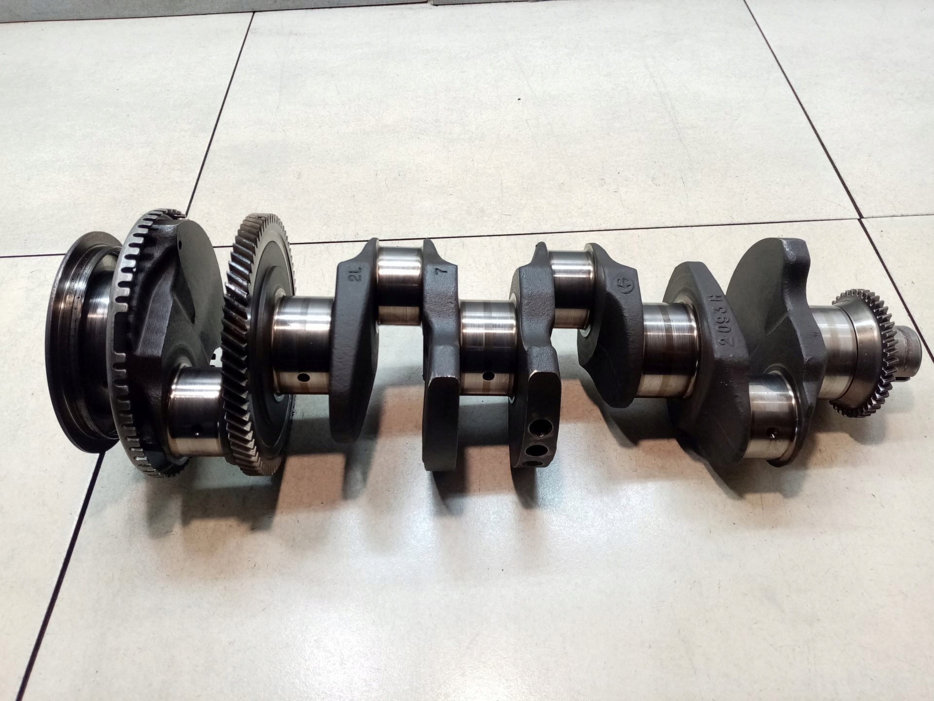 crank VOYAGER IV 2.5 CRD crank 2093H