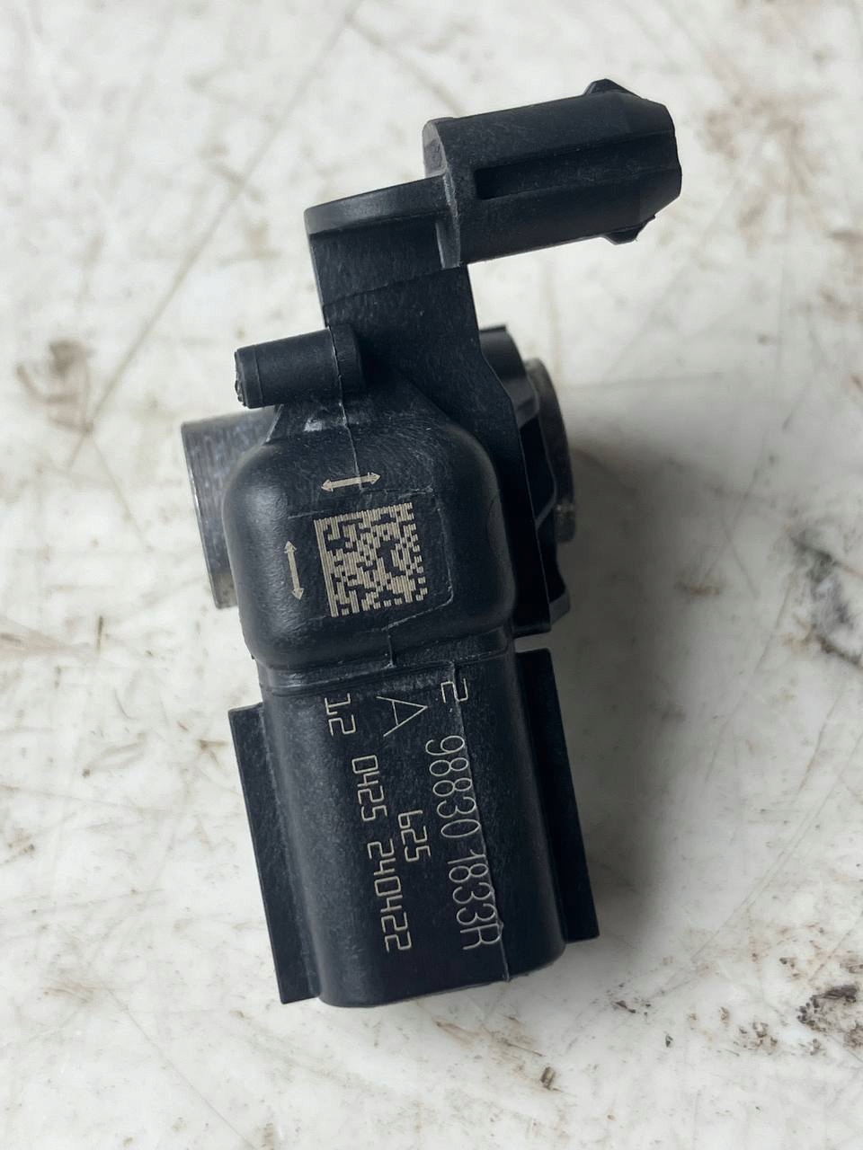 impact sensor RENAULT ARKANA 988301833R