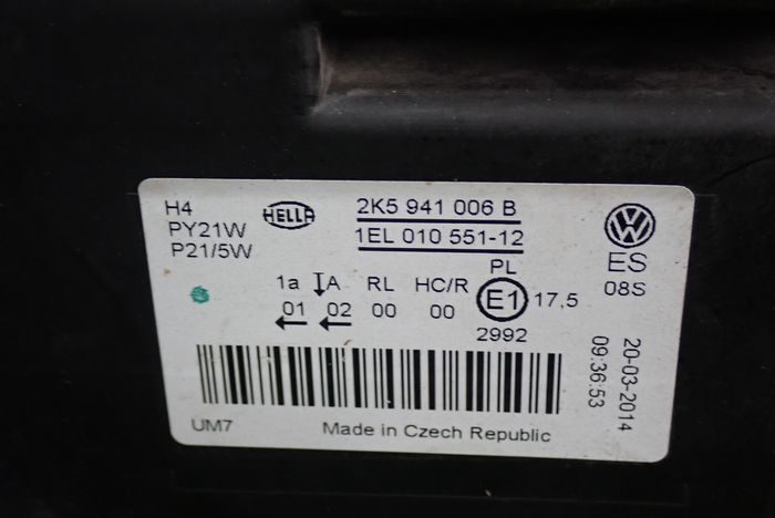 VW CADDY 10-15 reflektor right light right
