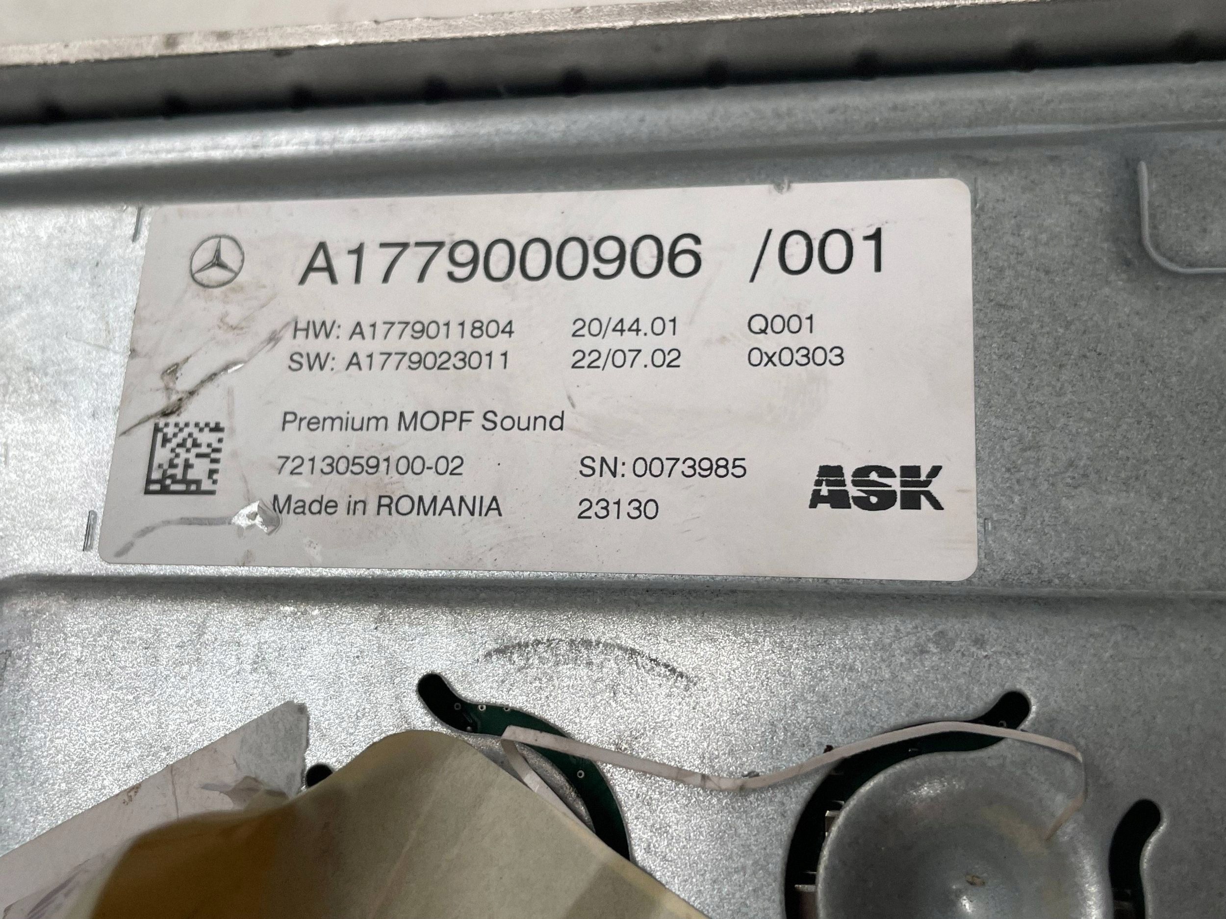 MERCEDES amplifier BURMASTER A1779000906 !J
