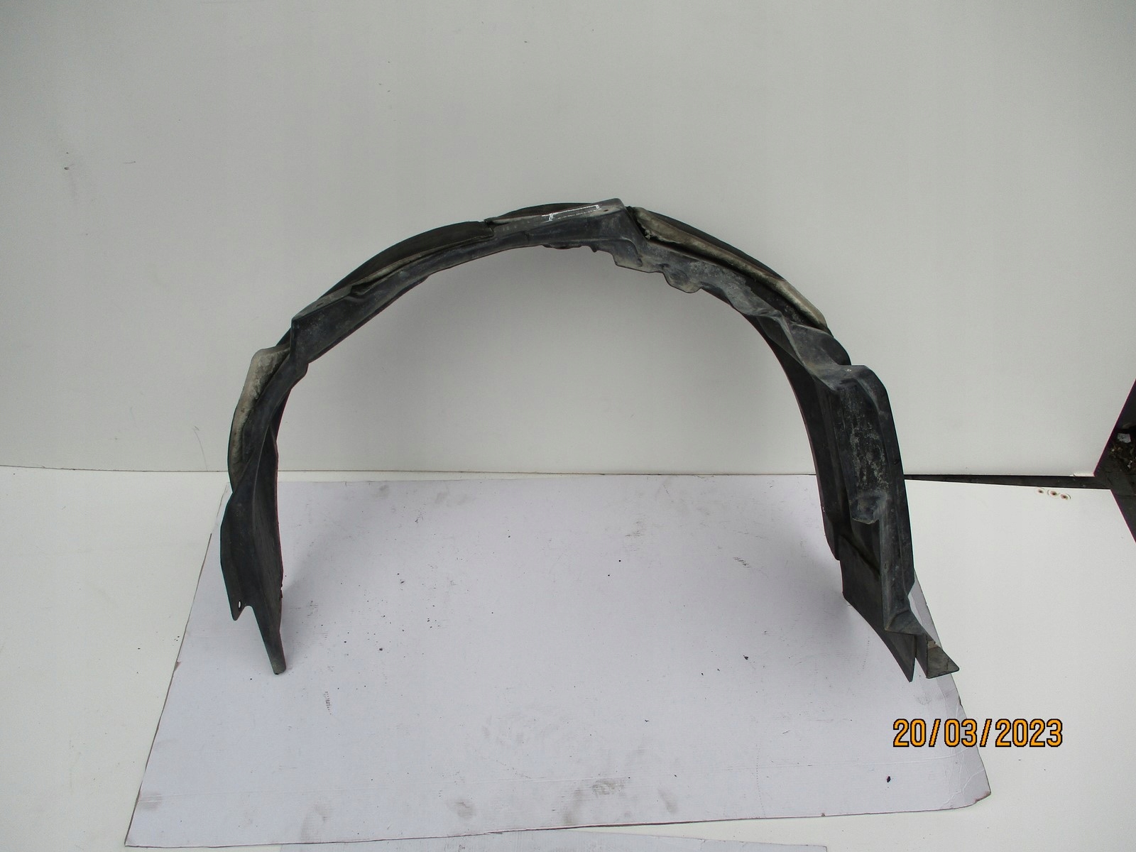 mudguard right front MITSUBISHI OUTLANDER III
