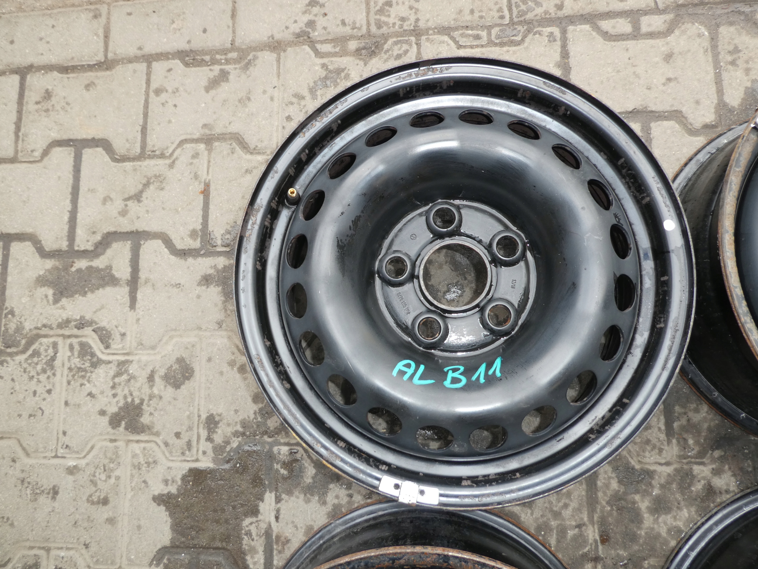 VW T5 CERCHI Ferro 7H0601027D 6.5JX16 ET51