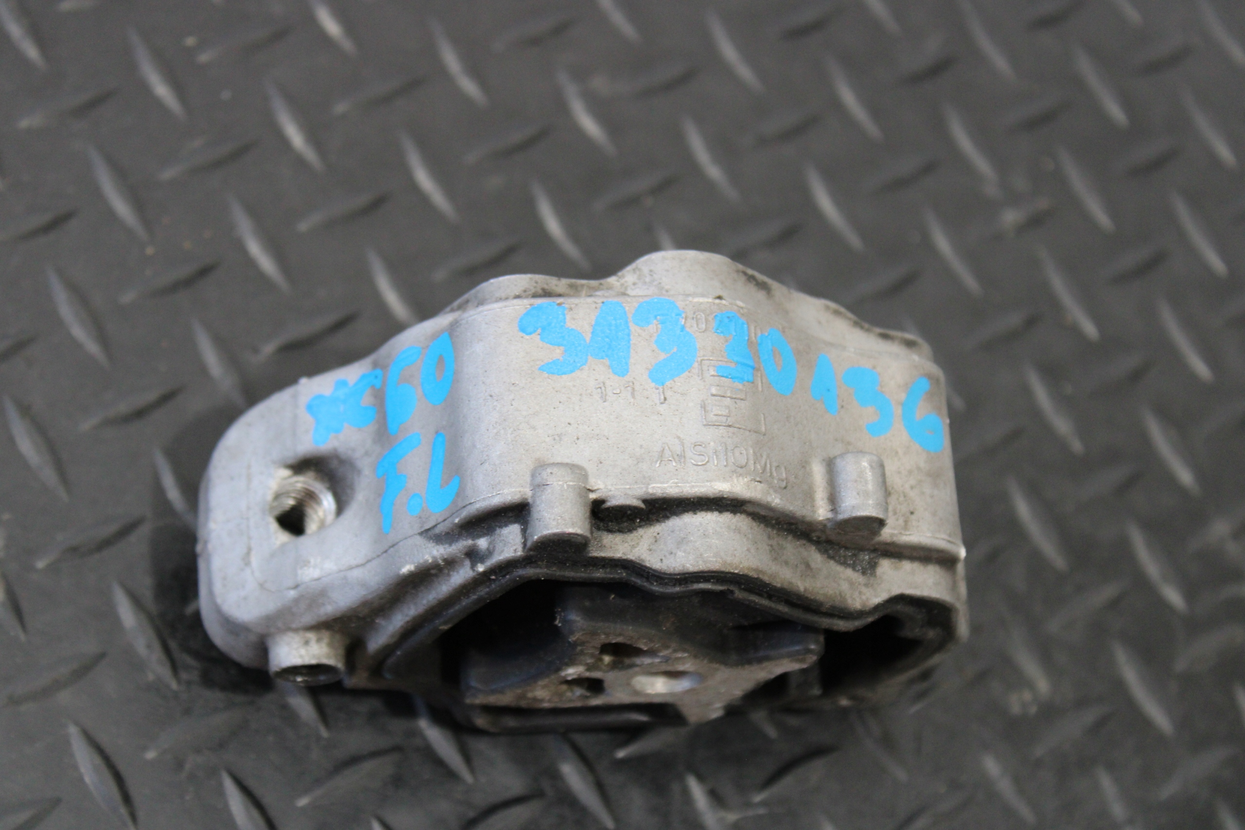 holder engine mount VOLVO XC60 LIFT 2016 31330136